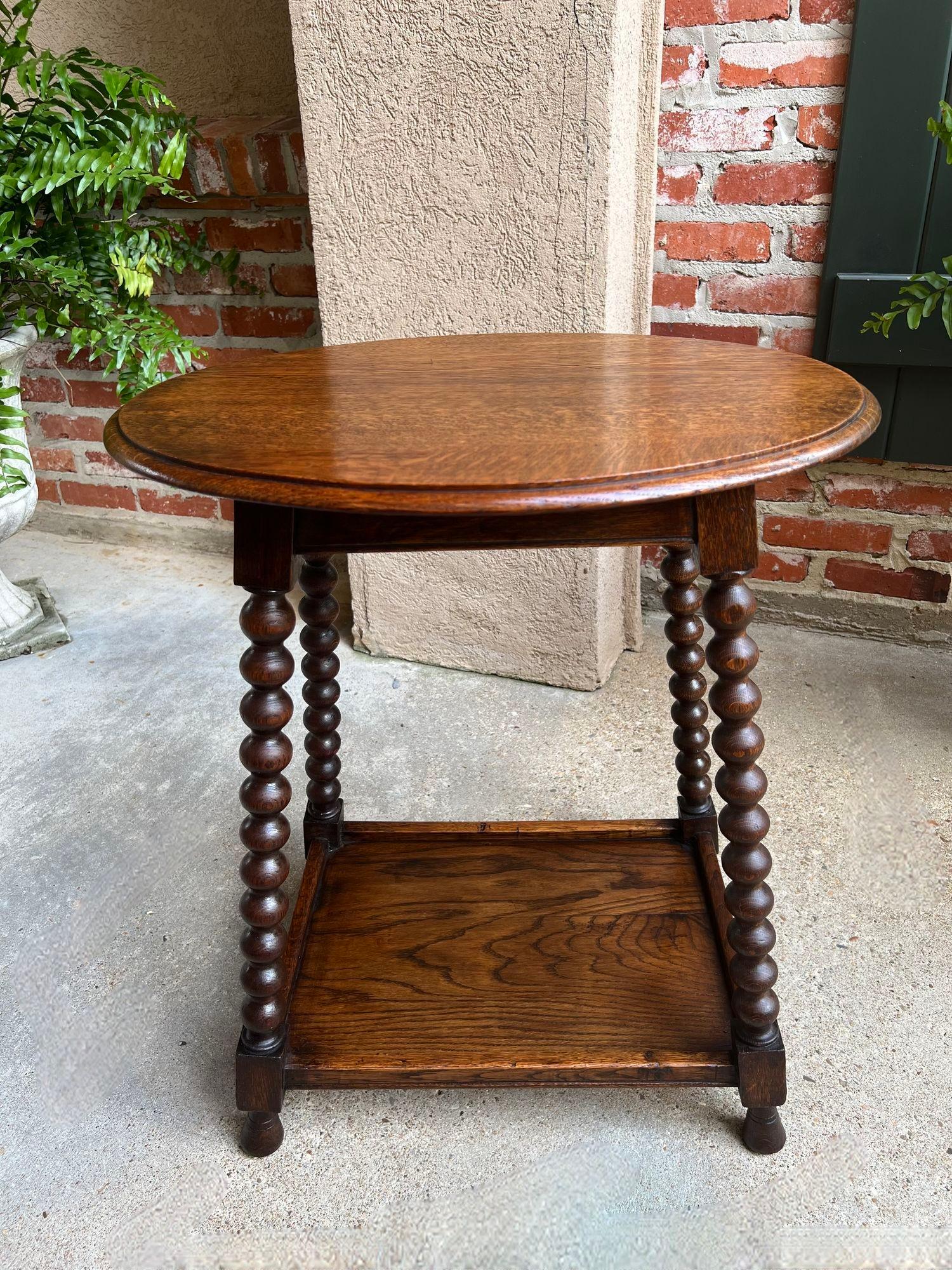 Arts and Crafts Antique English Oval Side End Table Bobbin Leg Tiger Oak Two Tier Lamp Table