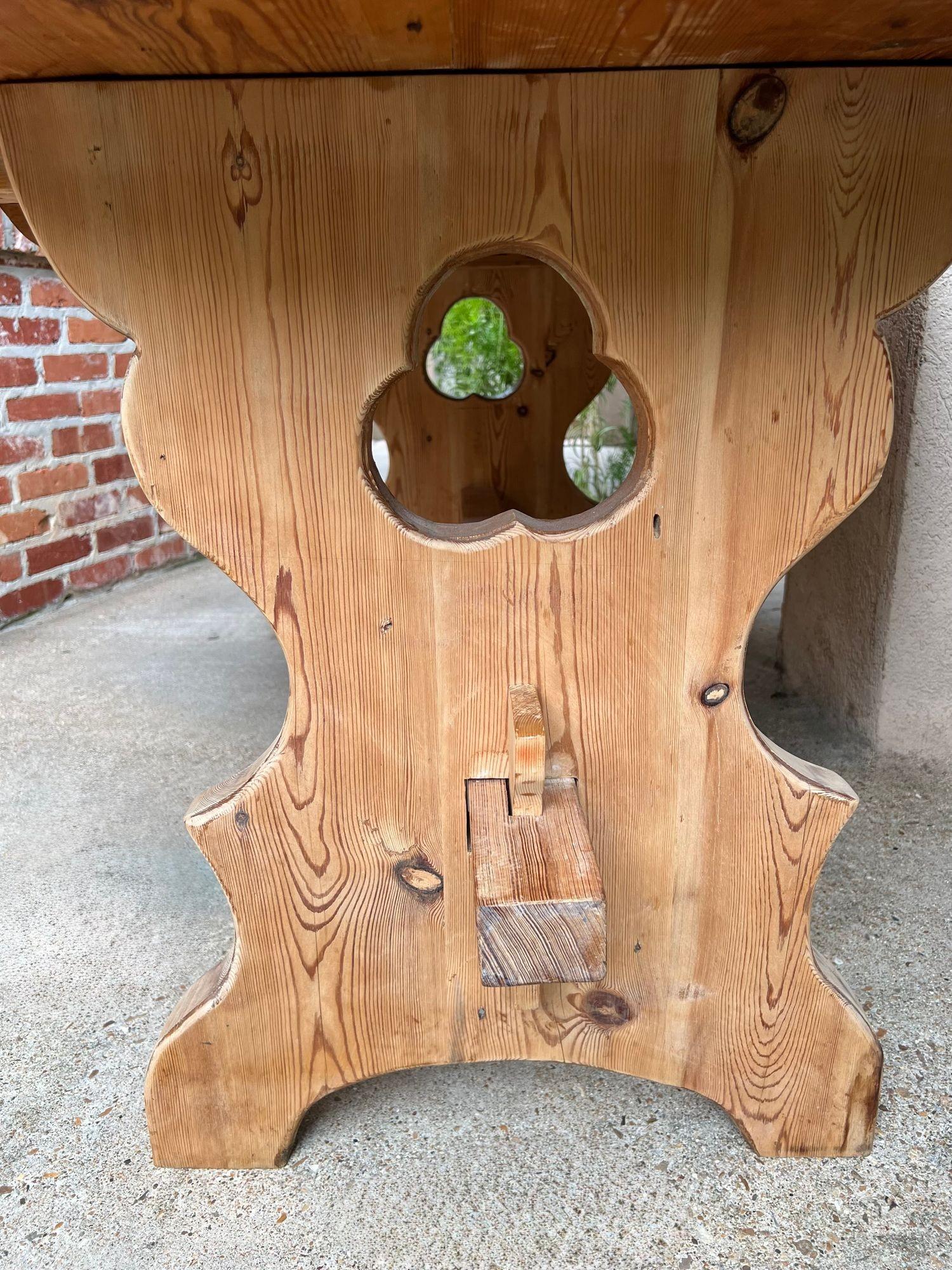 Antique English OVAL Trestle Table PINE Kitchen Farmhouse Rustic c1920 For Sale 12
