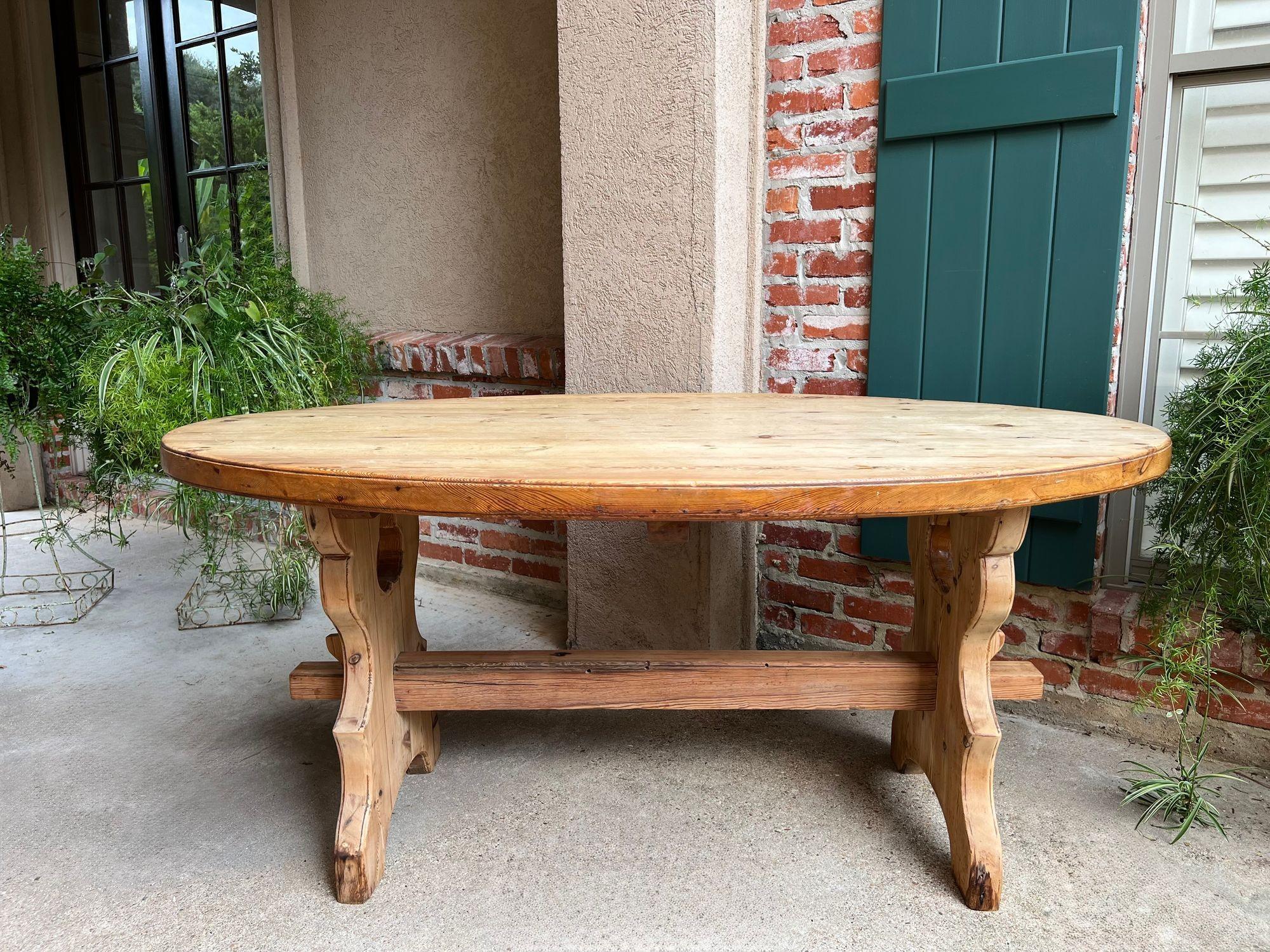 Antique English OVAL Trestle Table PINE Kitchen Farmhouse Rustic c1920 In Good Condition For Sale In Shreveport, LA