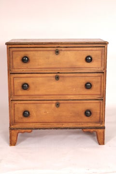 Ancienne commode anglaise peinte en pin