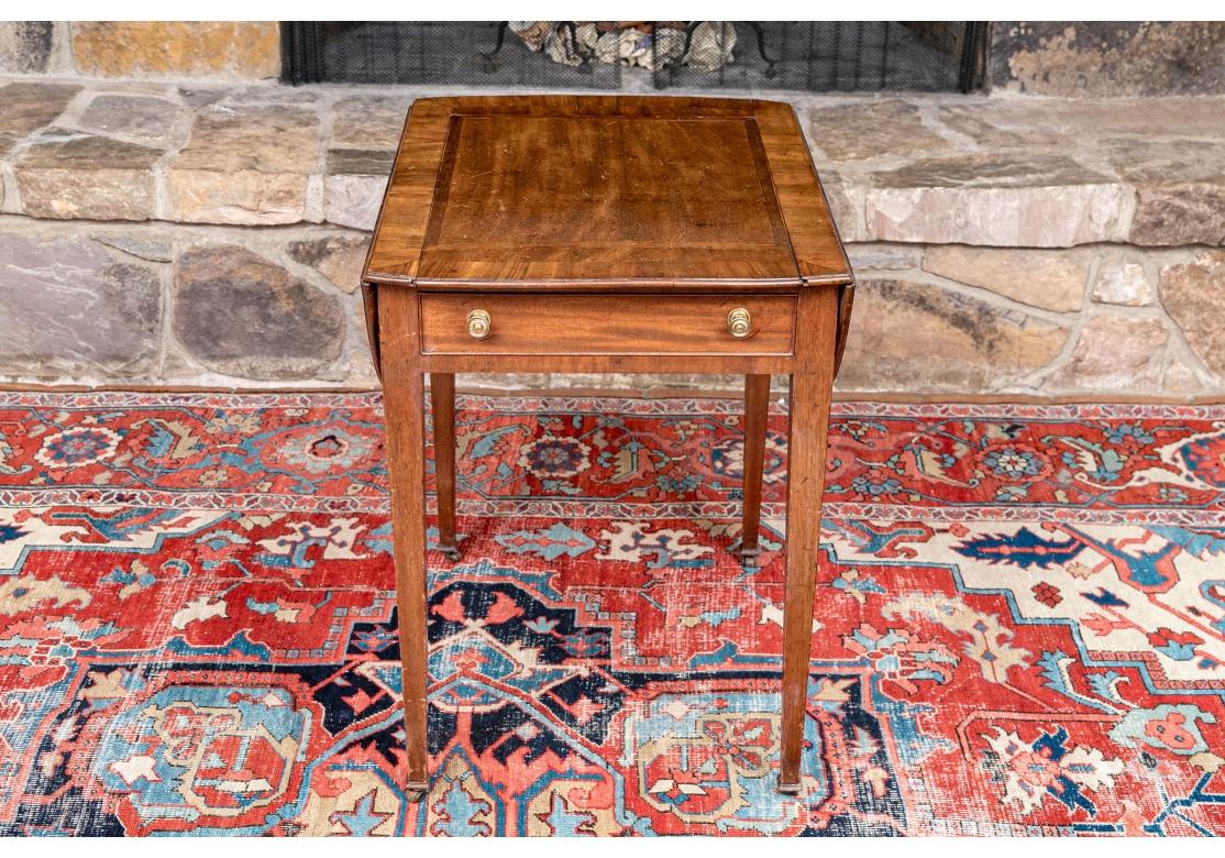 Antiker englischer Pembroke-Spieltisch  im Angebot 2