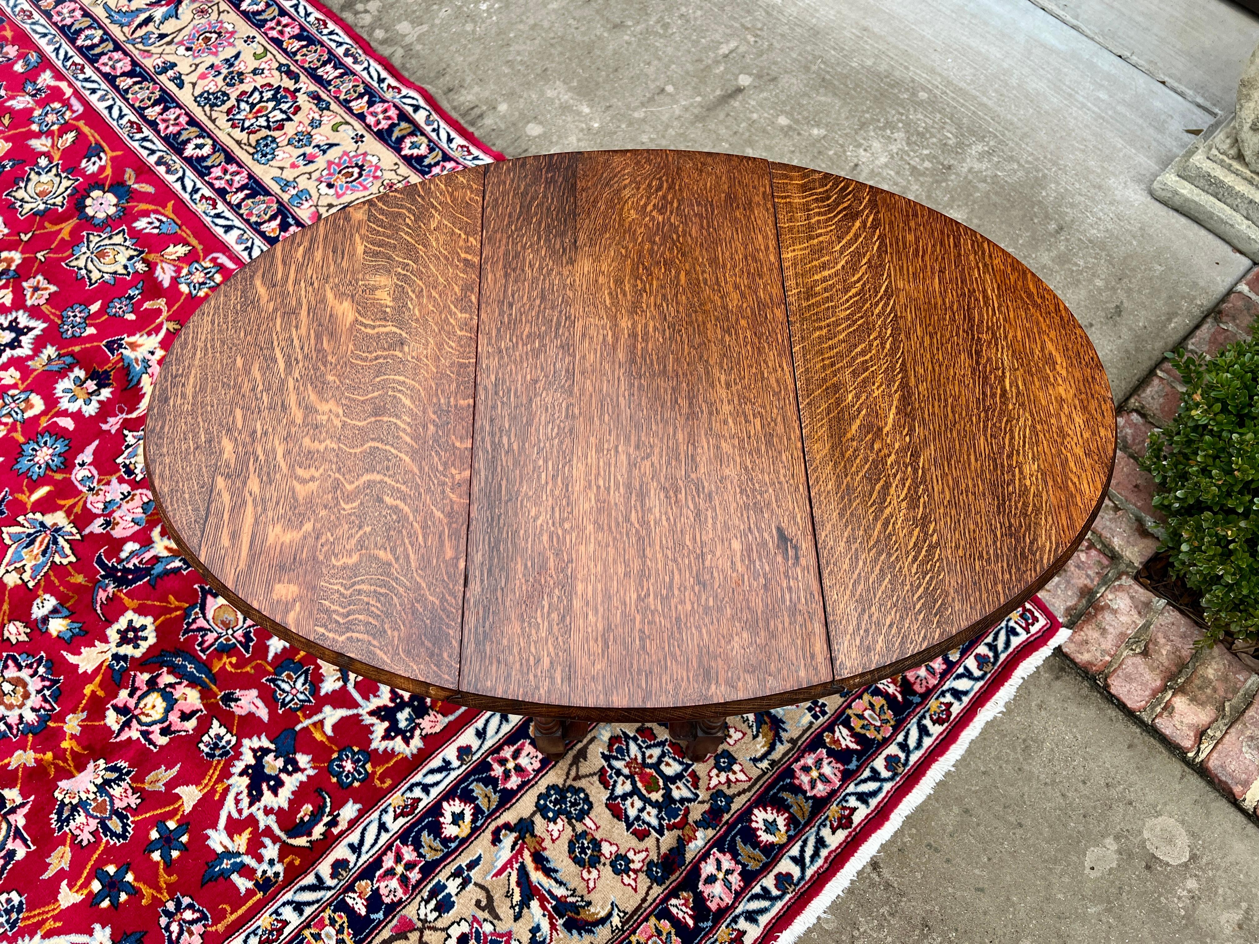 Antique English Petite Table Drop Leaf Gateleg Turned Post Oak Oval c.1930s 5