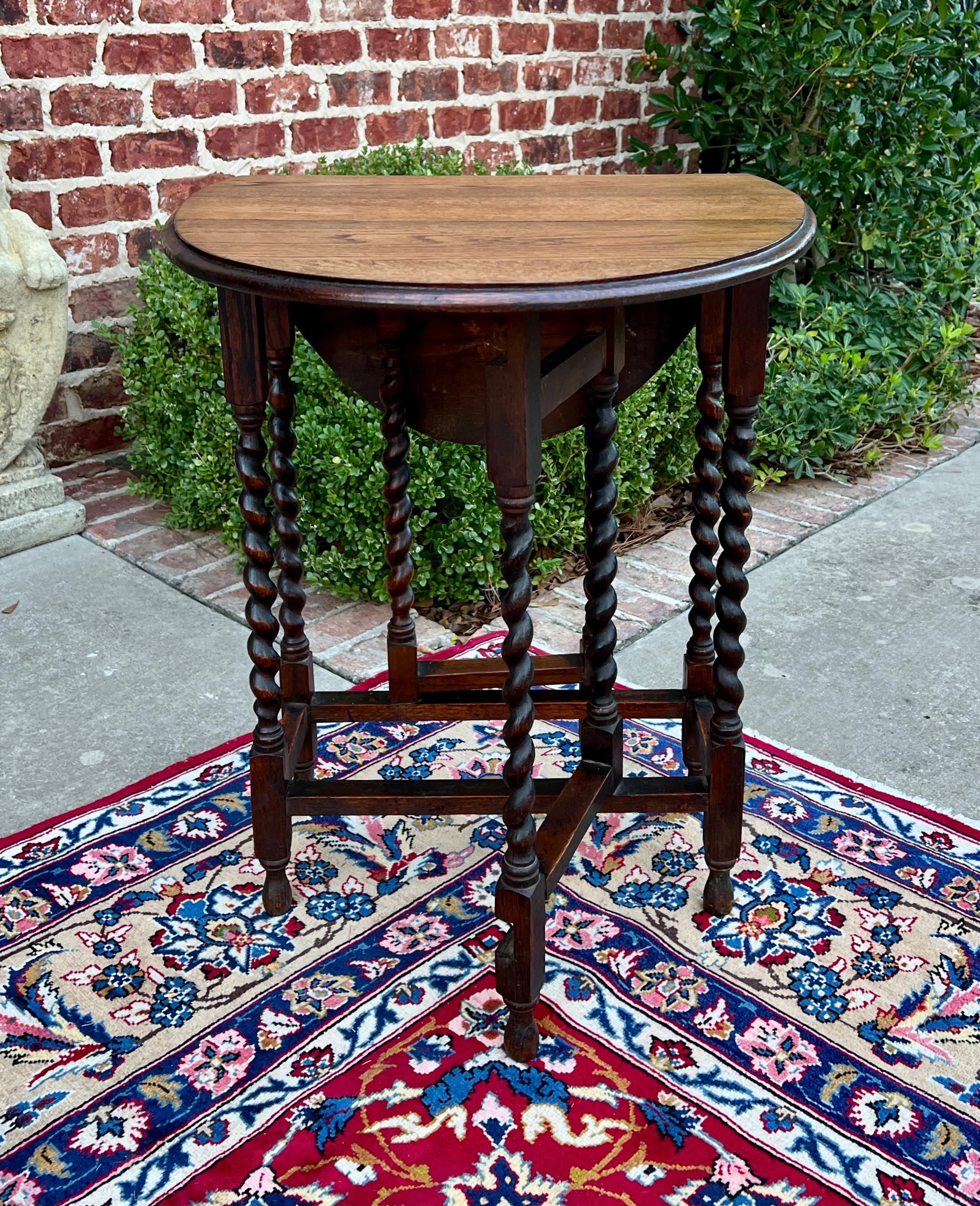 Antique English PetiteTable Drop Leaf Gateleg Barley Twist Oak Oval 2