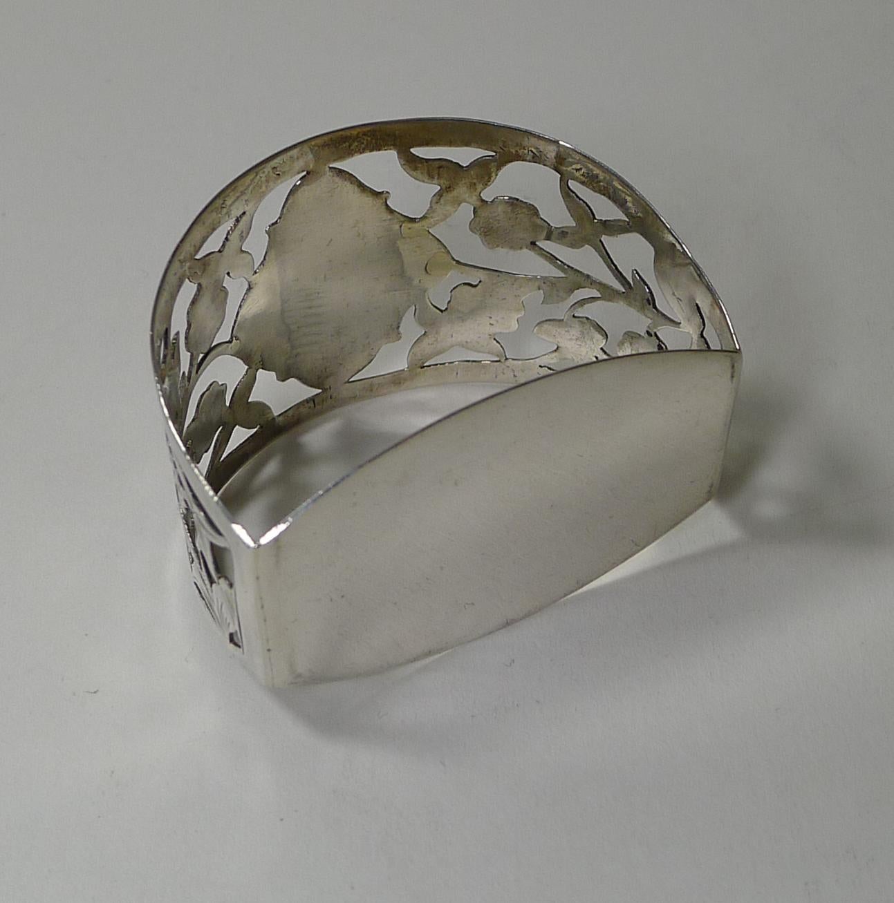 Antique English Pierced Sterling Silver Napkin Ring, Roses In Good Condition In Bath, GB