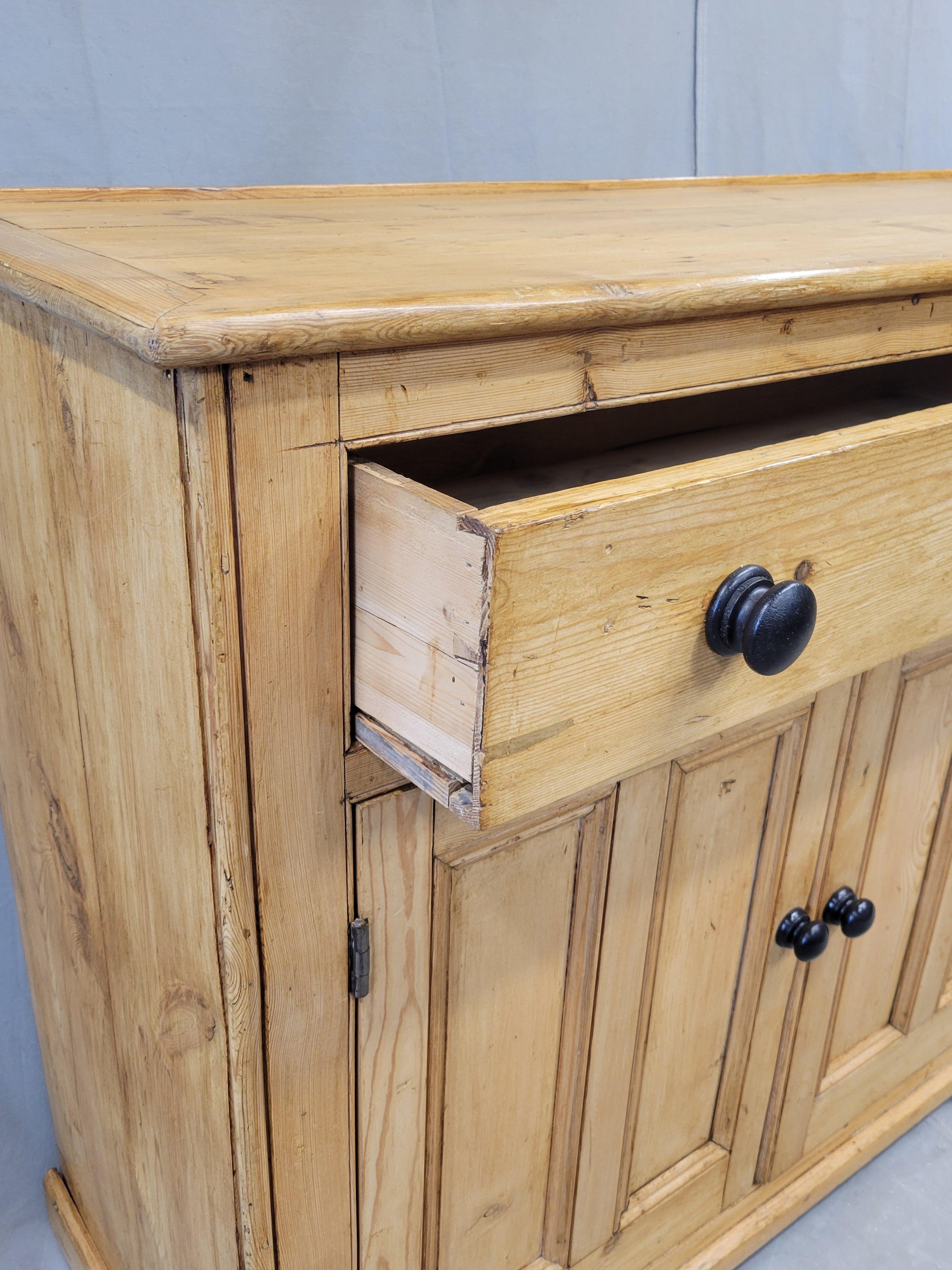 British Antique English Pine Sideboard With Ebonized Knobs