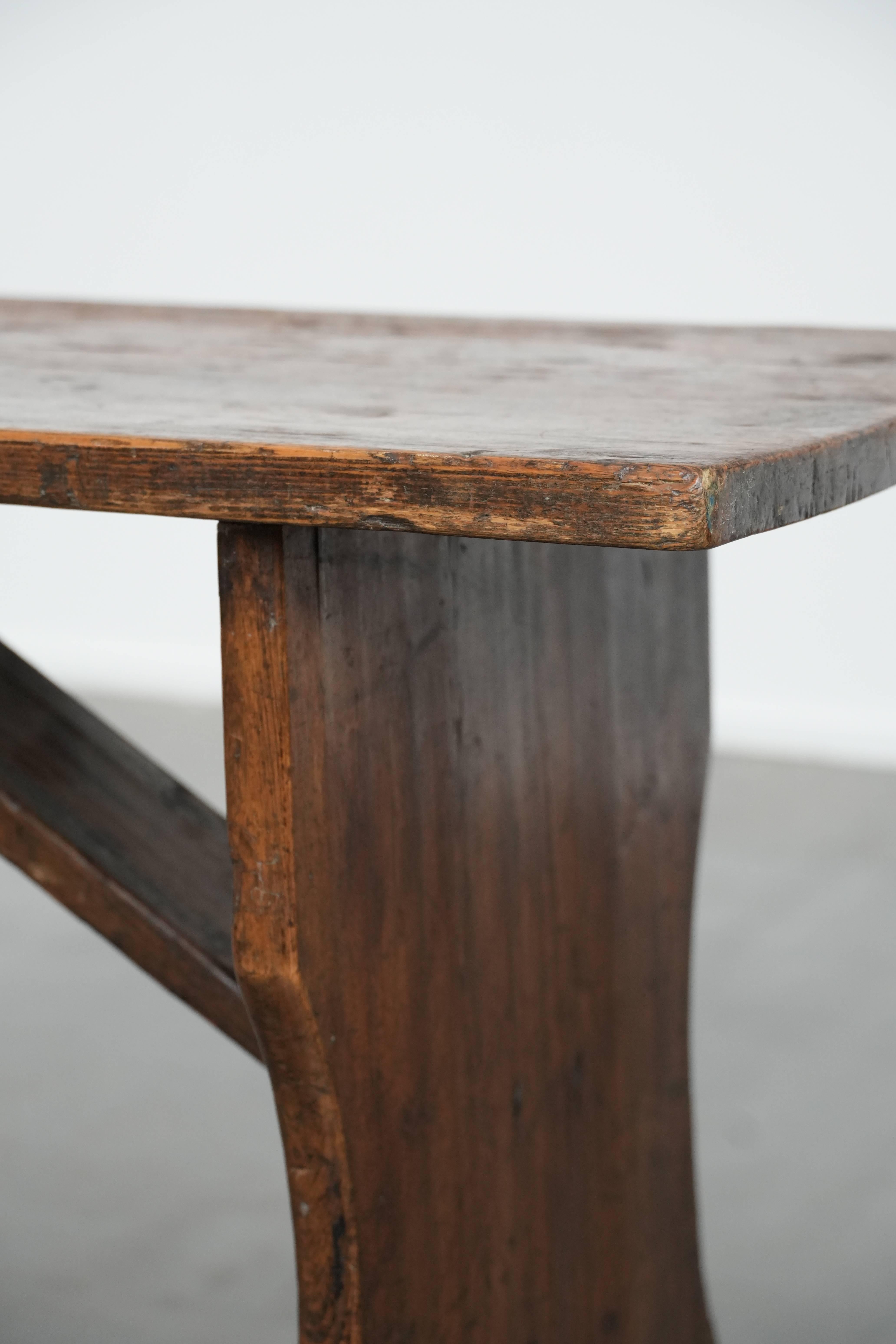 Antique English pinewood hallway bench / bench for the dining table en venta 7