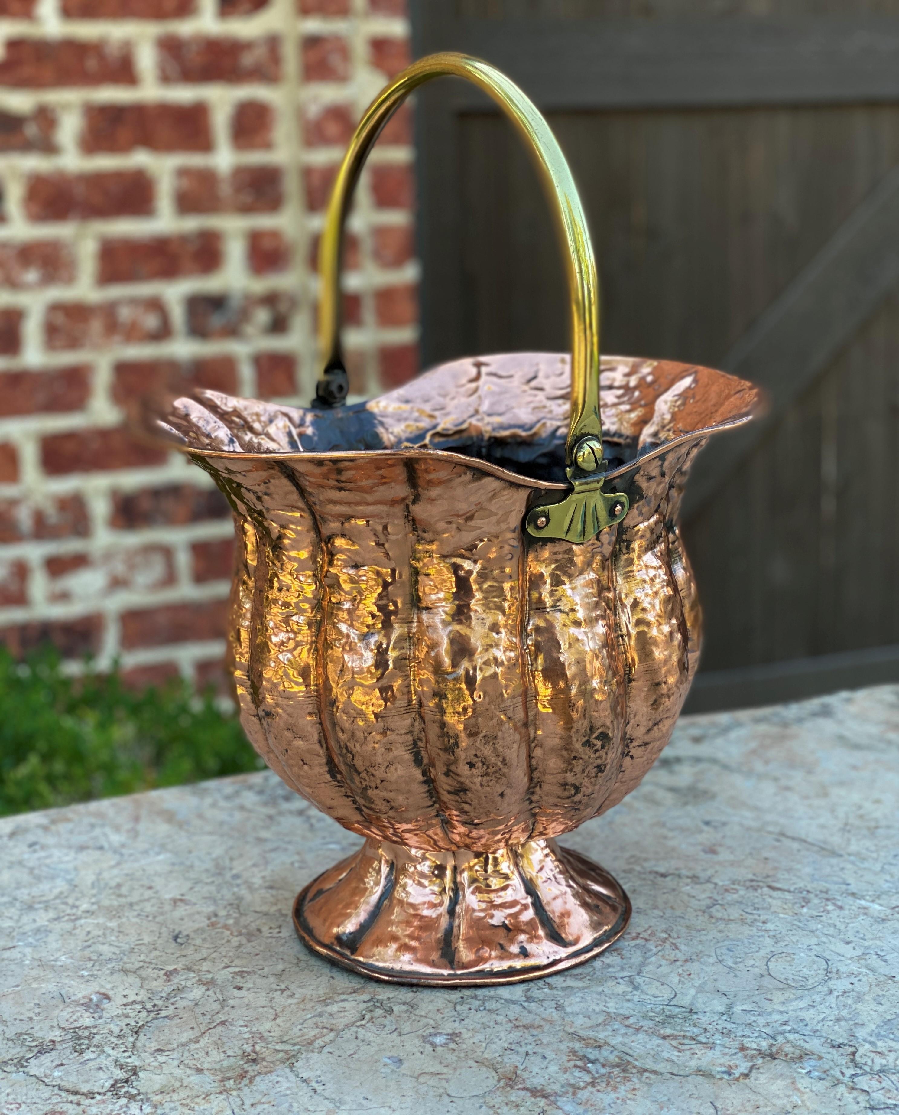 Antique English Planter Basket Hammered Copper w Brass Handle Coal Hod Hearth 7