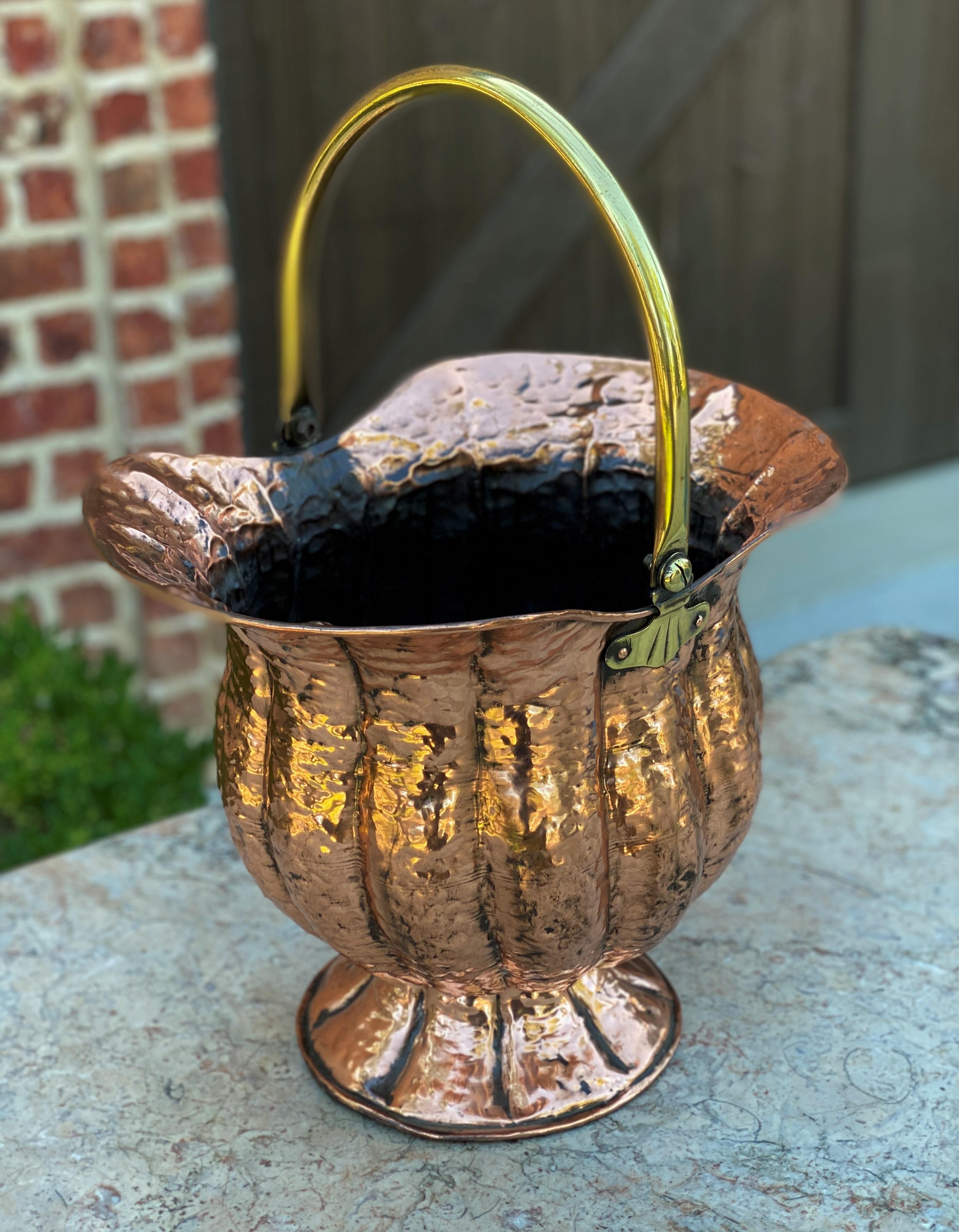 Antique English Planter Basket Hammered Copper w Brass Handle Coal Hod Hearth 8