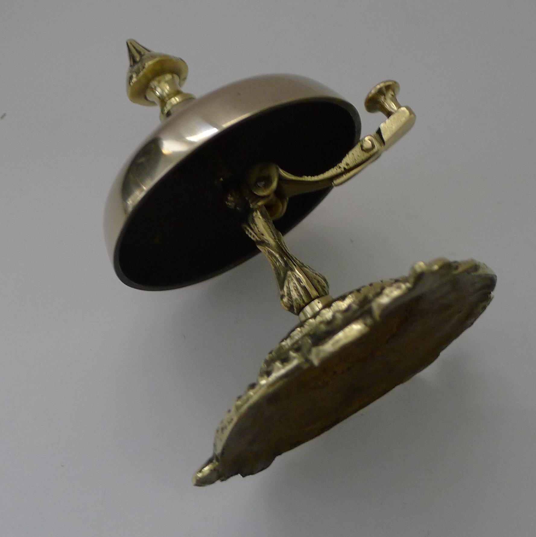 Antique English Polished Brass Counter / Desk Bell, circa 1890 In Good Condition In Bath, GB
