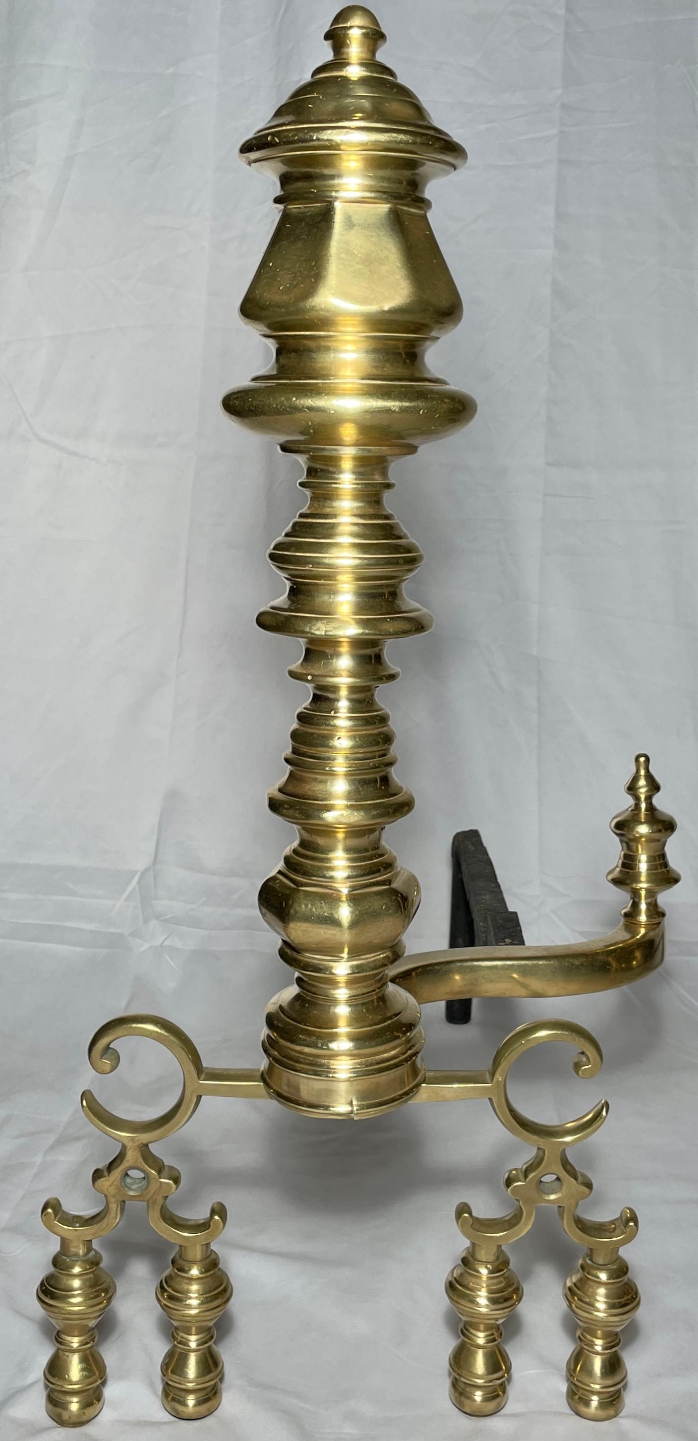 Antique English Polished Brass Fireplace Andirons, circa 1860 In Good Condition For Sale In New Orleans, LA