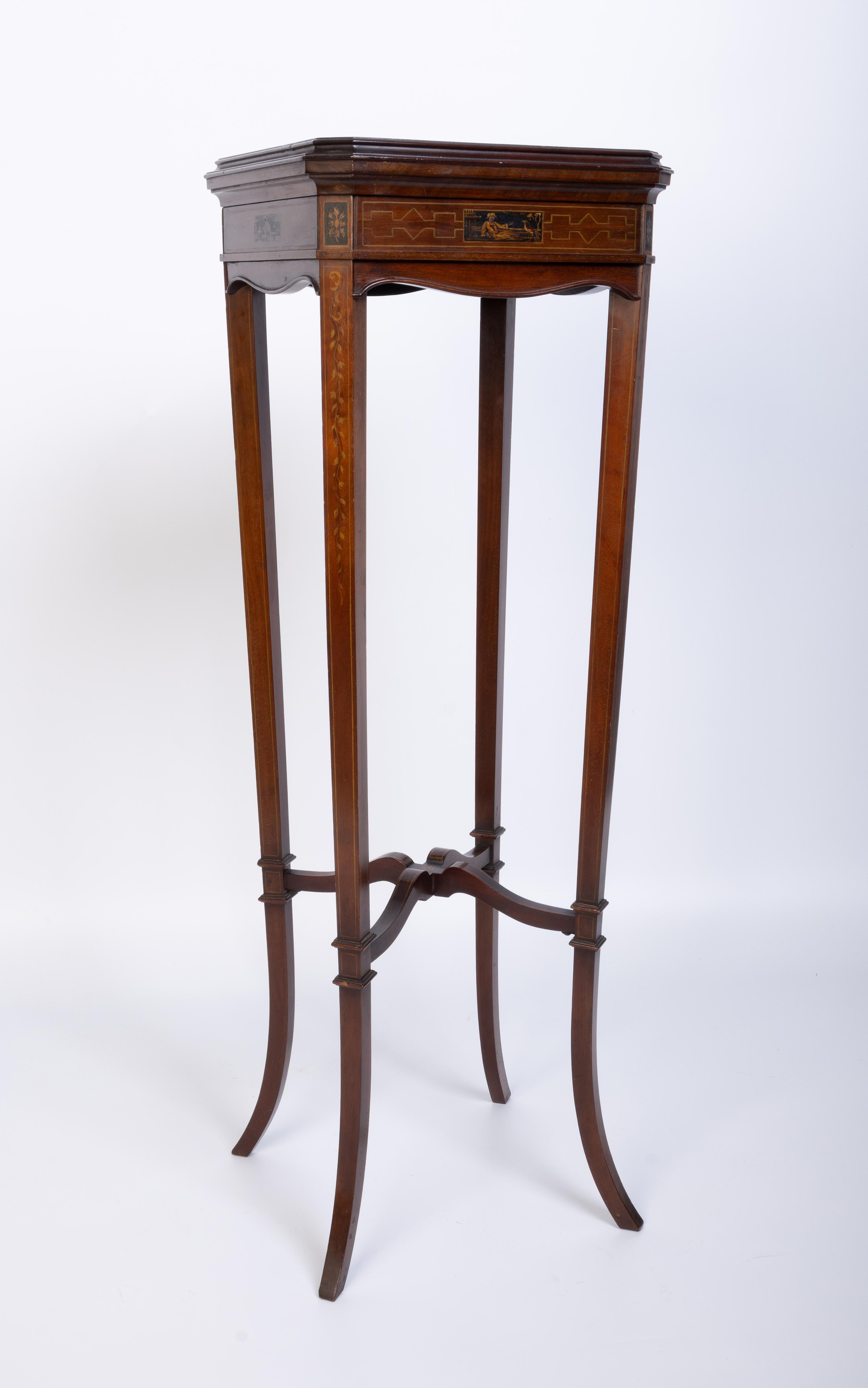 Ancien stand de jardinière en acajou incrusté de polychromie A.I.C. C.1900 en vente 6