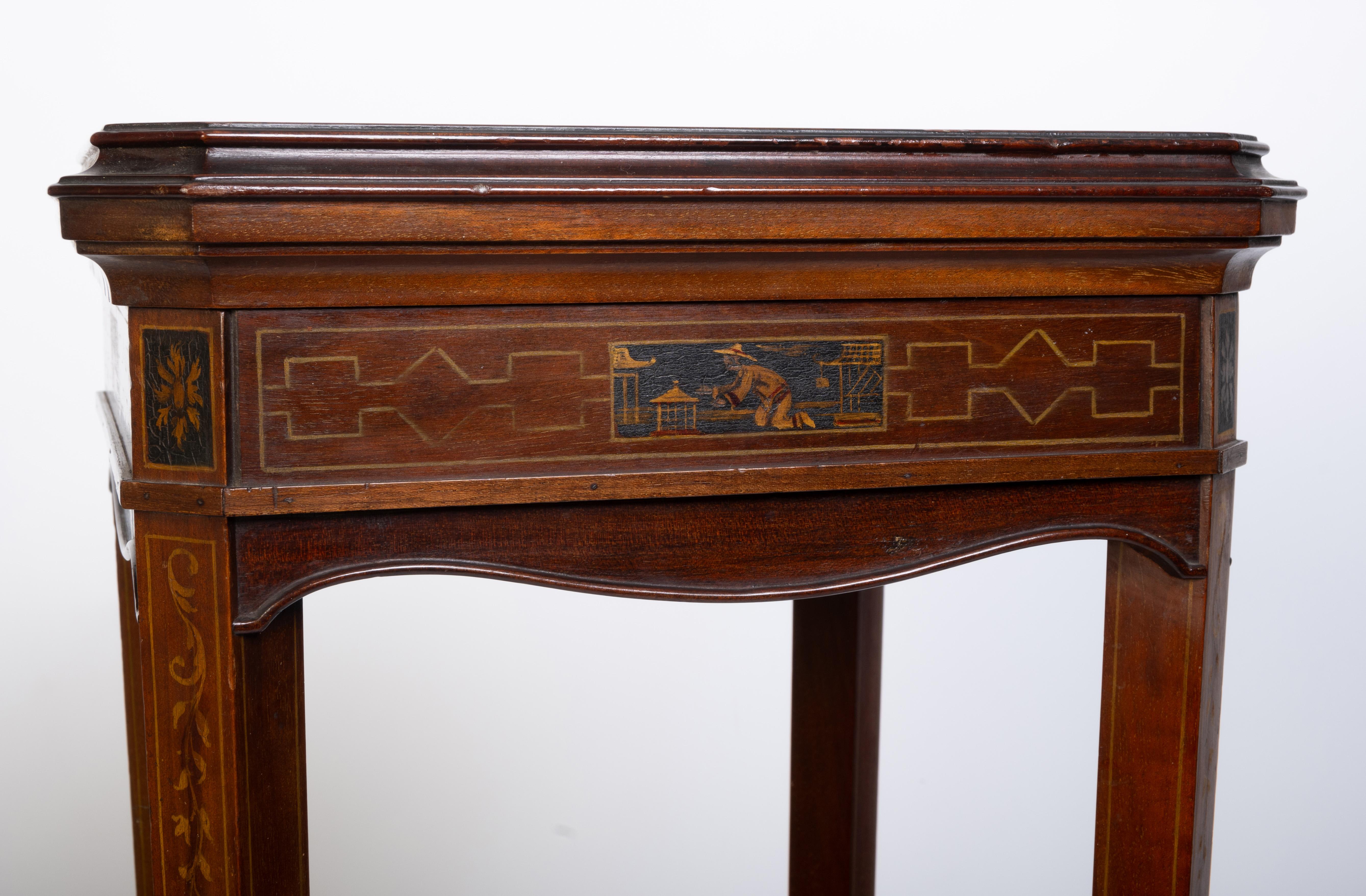Début du 20ème siècle Ancien stand de jardinière en acajou incrusté de polychromie A.I.C. C.1900 en vente