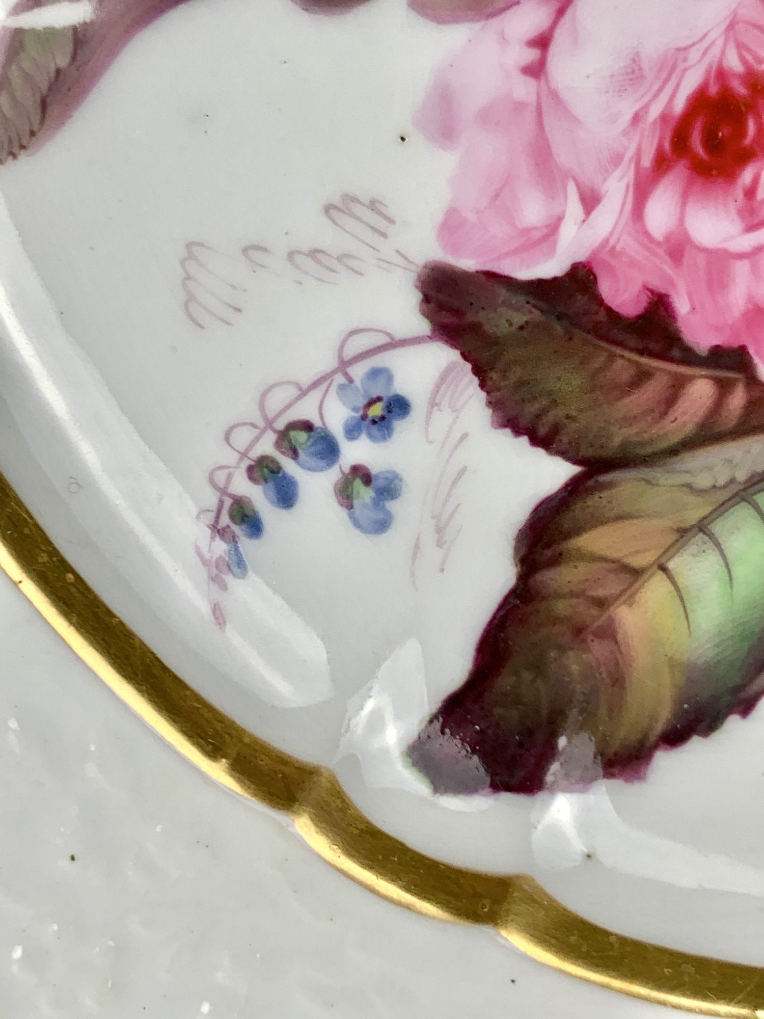 Hand-Painted Antique English Porcelain Dish Hand Painted with Flowers 19th Century Circa 1830 For Sale