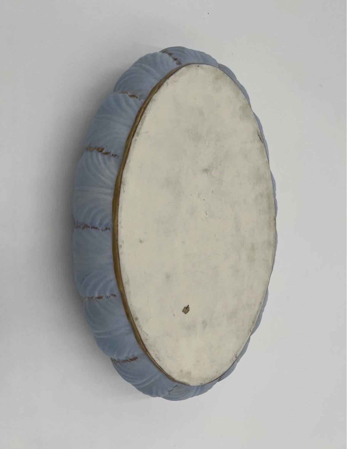 Antique English Porcelain Foliate Shell Scallop Rimmed Centerpiece Bowl For Sale 2