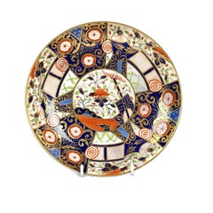 Ancienne assiette Imari Porcelain anglaise peinte à la main par Derby, vers 1810