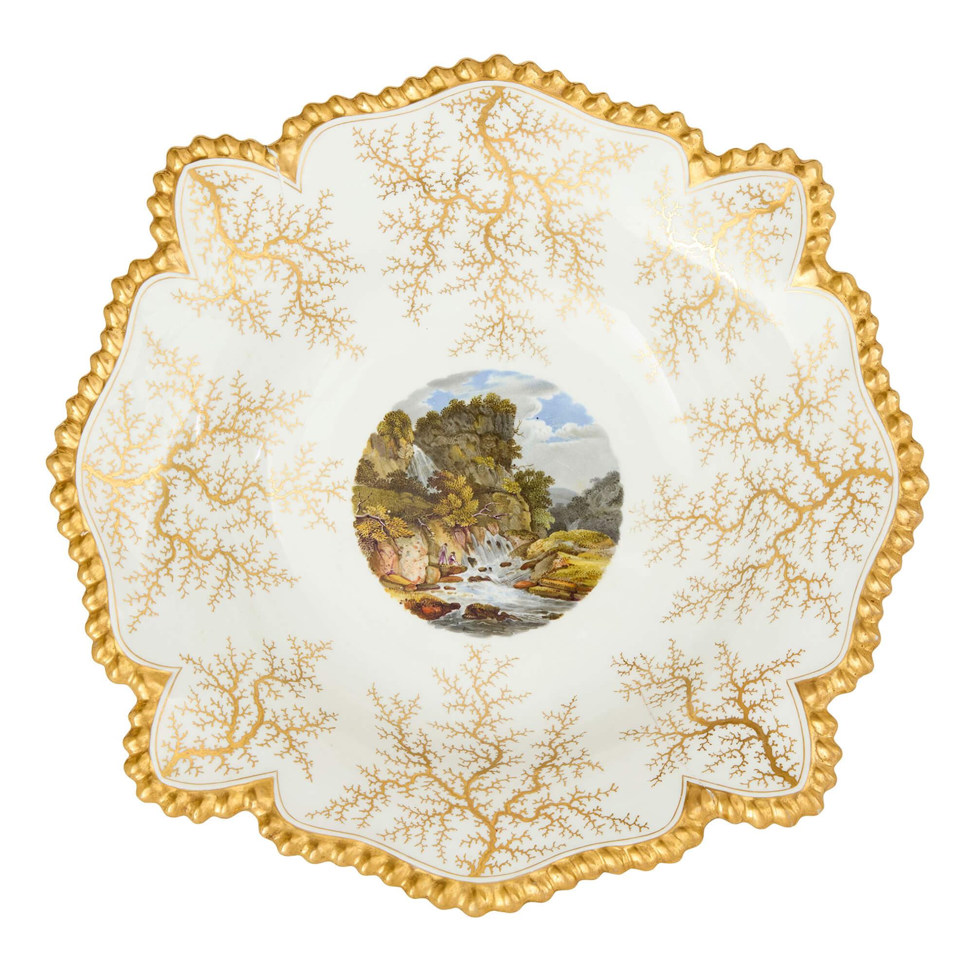 Antique English Porcelain Painted Gilt Comport Dish Flight, Barr and Barr In Good Condition For Sale In London, GB