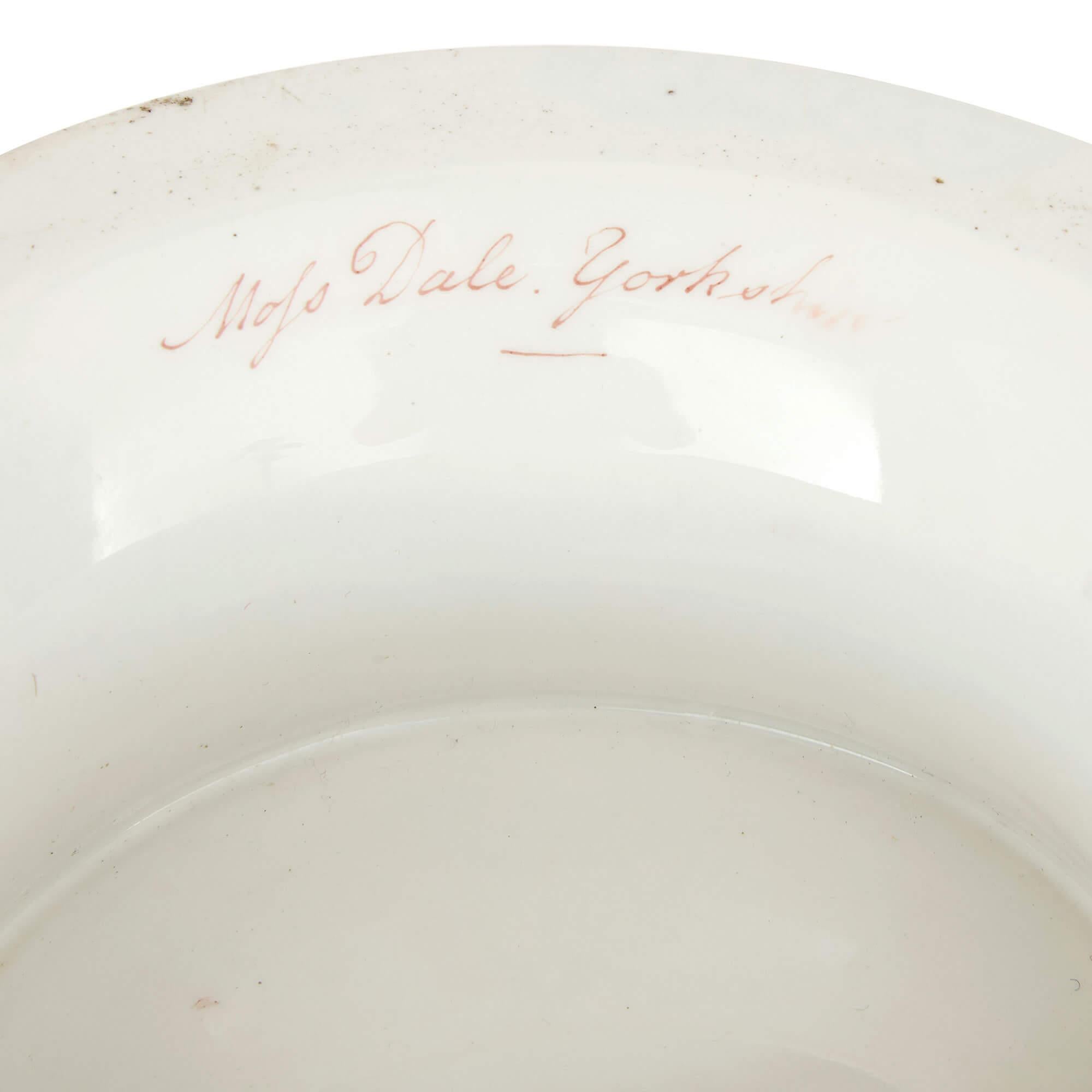 Antique English Porcelain Painted Gilt Comport Dish Flight, Barr and Barr For Sale 3