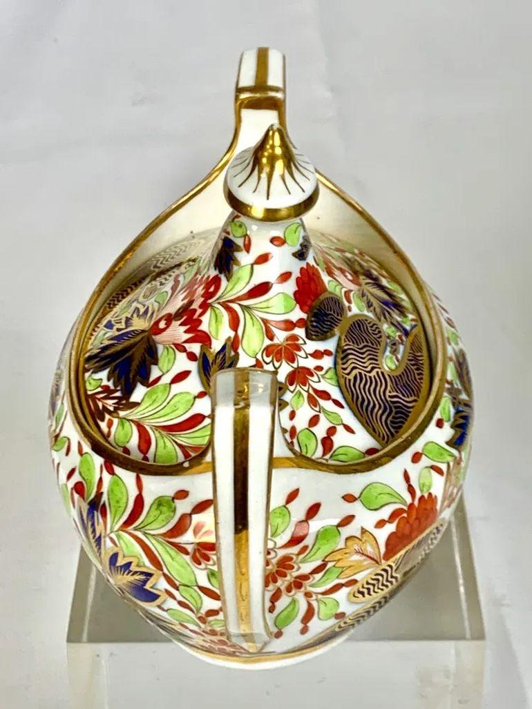 Dipinto a mano Antica zuccheriera inglese in porcellana di Worcester con motivo a pollice e dito C.C. 1820 in vendita