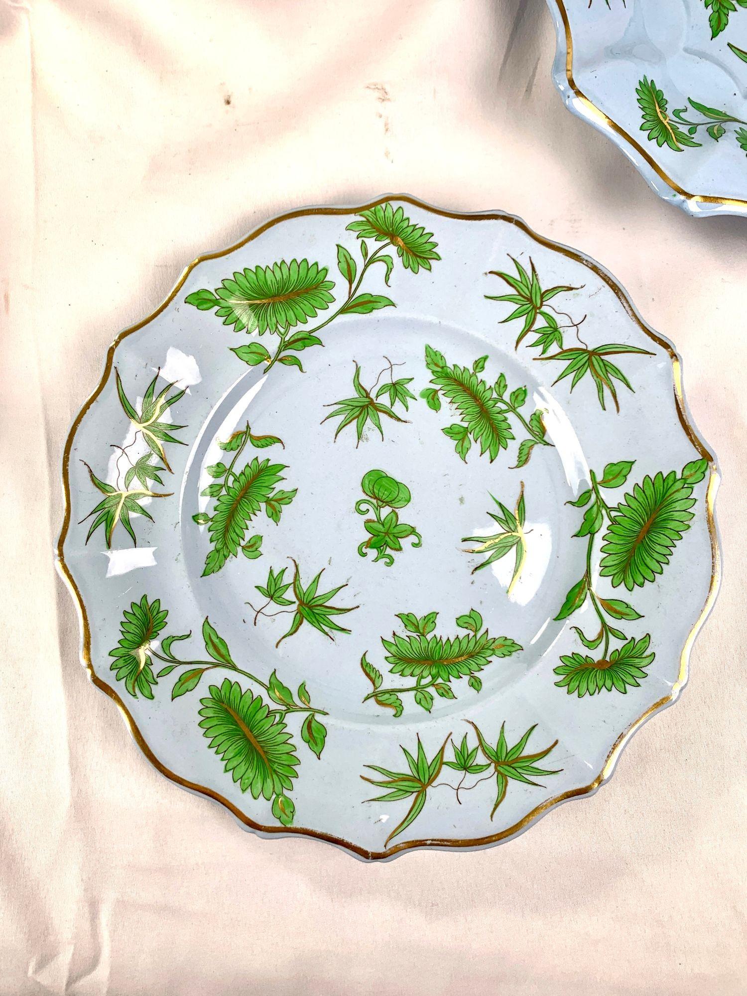 Antike englische Keramik Dessert Set mit Tafelaufsatz von Ridgway CIRCA 1825 im Zustand „Hervorragend“ im Angebot in Katonah, NY