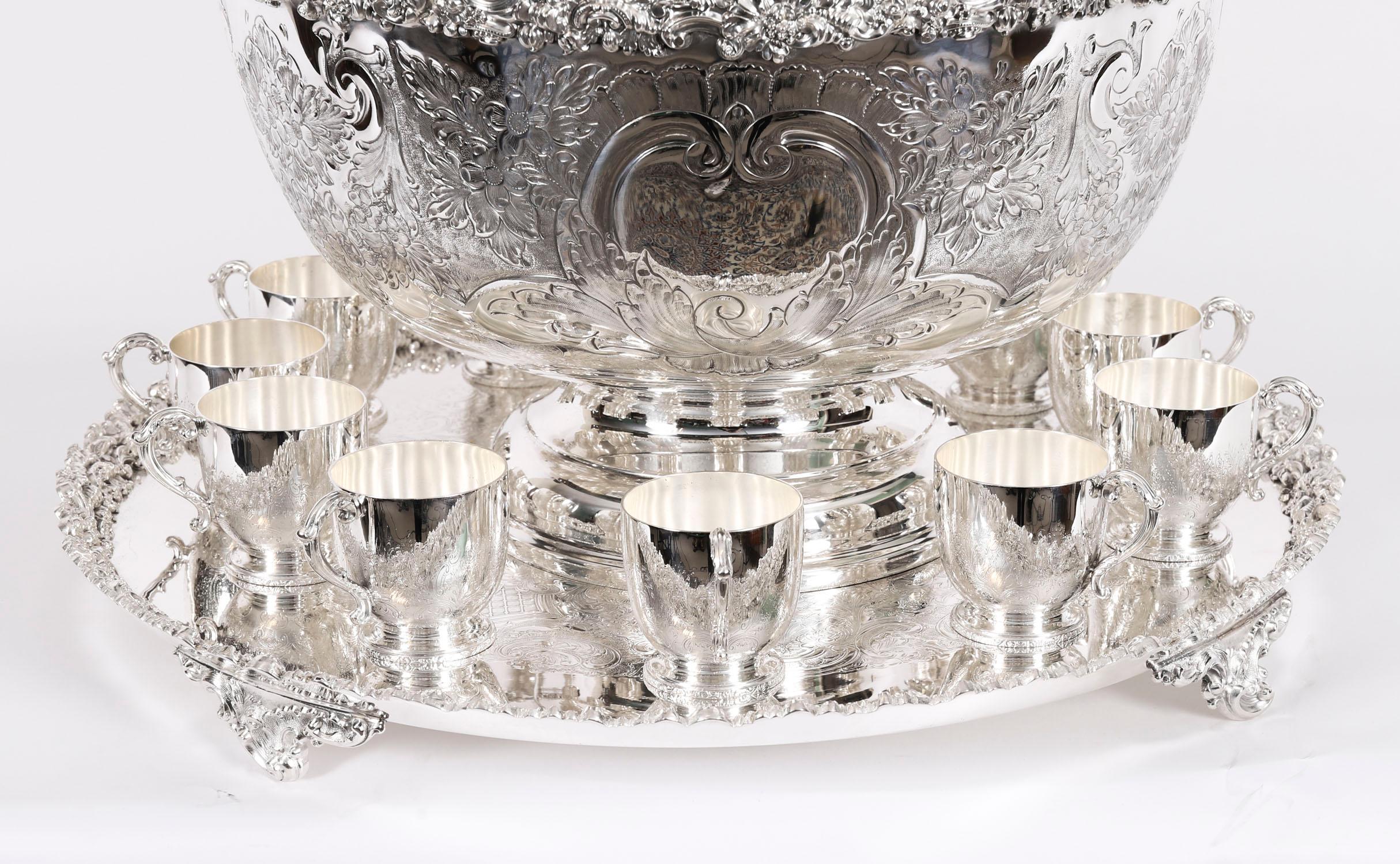 Antikes englisches Punch Bowl Set/ Wein Champagner Kühler 20. Jahrhundert (Versilberung) im Angebot