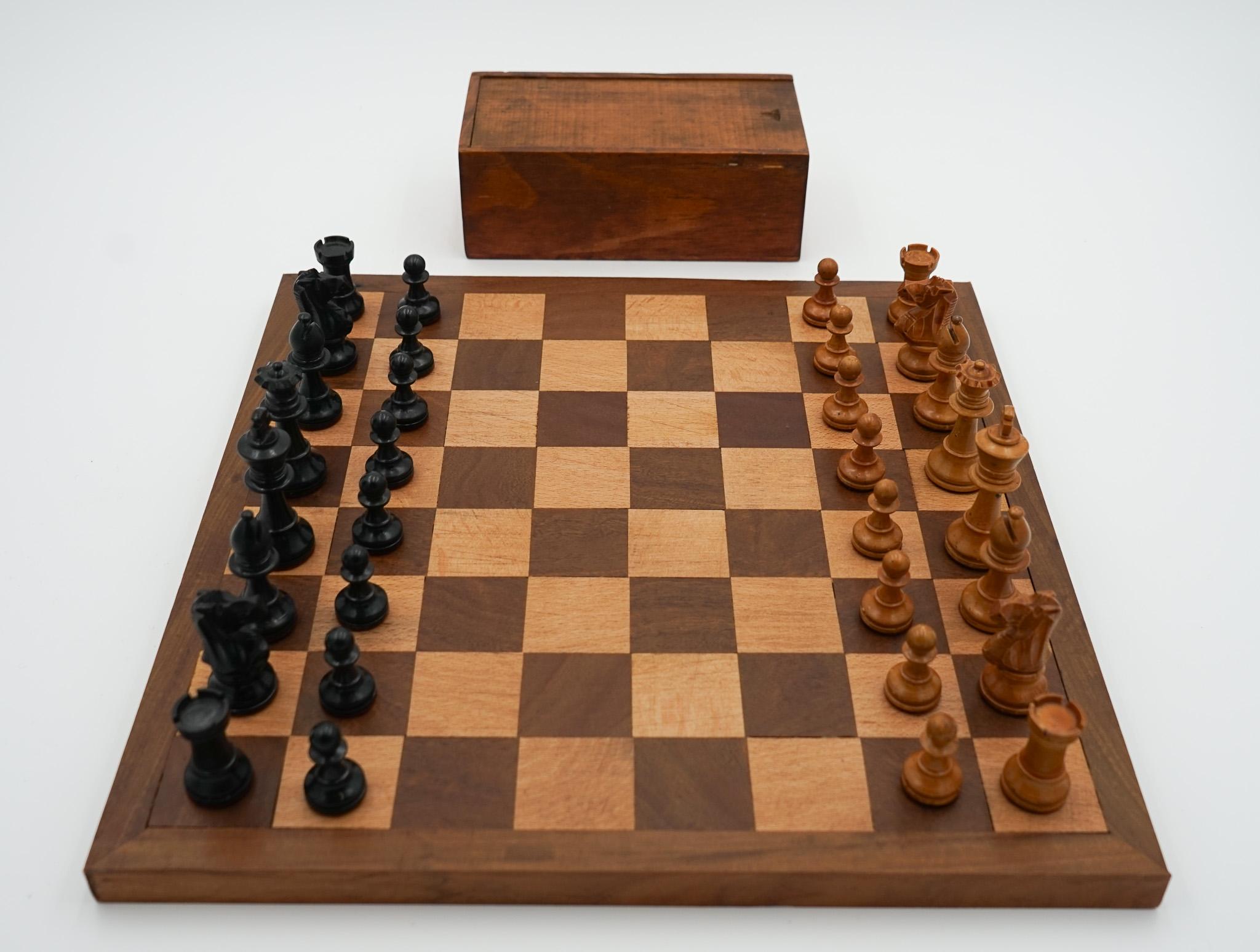 Antiques of London



We are delighted to offer for sale this Lovely Antique English Quality Staunton Weighted Chess Set With Box And Board.

A highly collectable and beautiful set, introduced in the mid-19th century, is a classic design renowned
