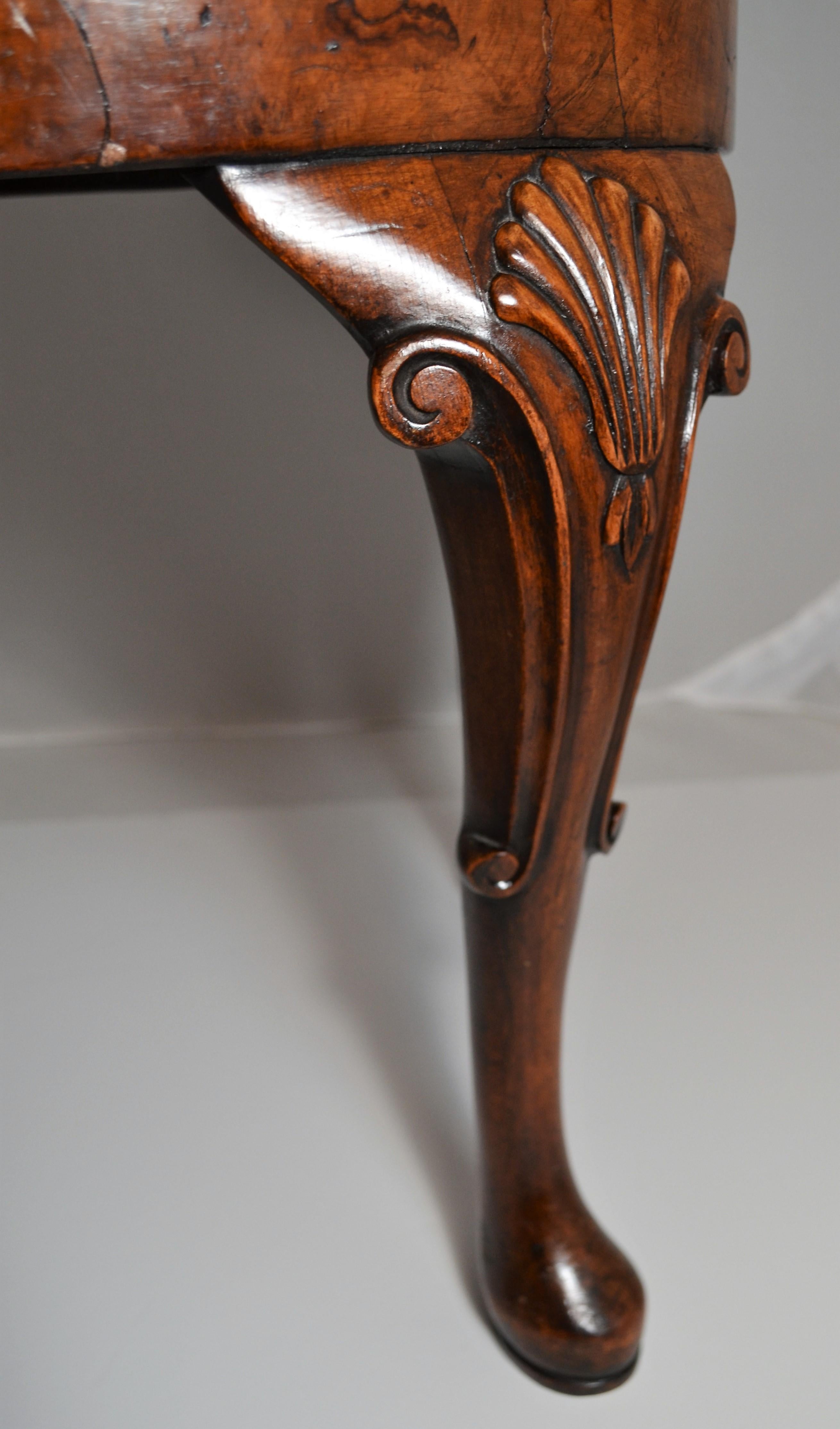 queen anne bench