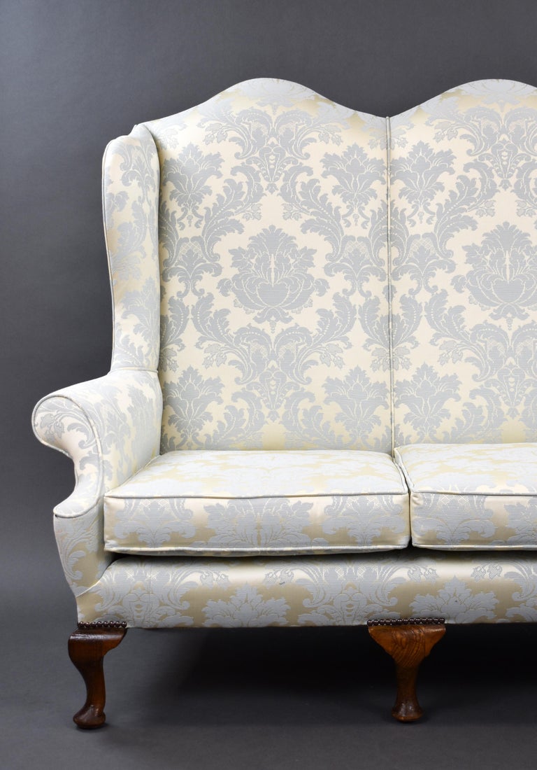 Antique English Queen Anne Style Wing Back Couch For Sale at 1stDibs