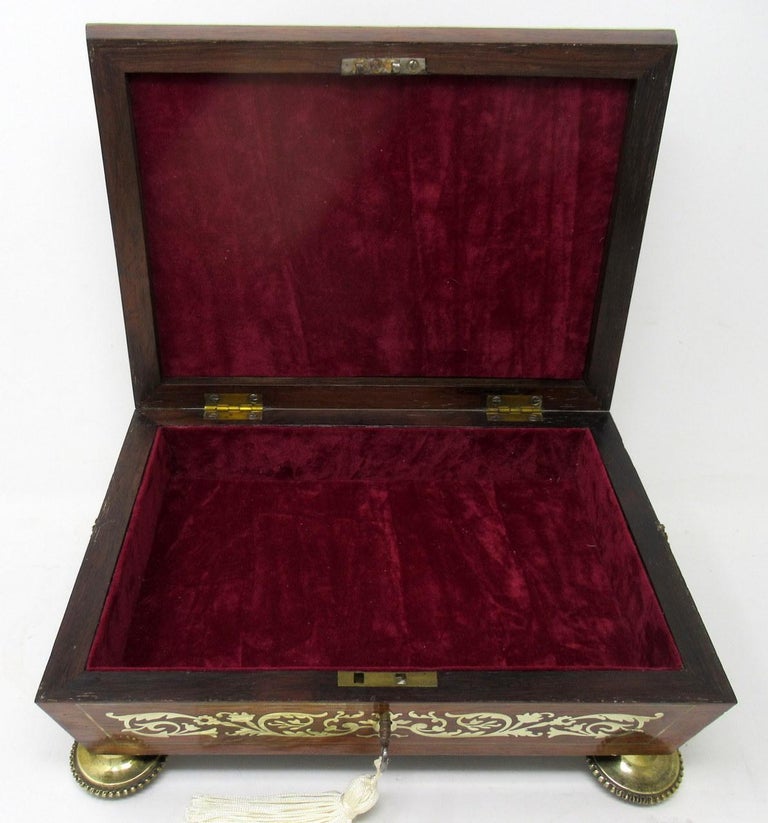 19th Century Antique English Regency Brass Inlaid Mahogany Jewellery Trinket Box Casket 19 Ct For Sale