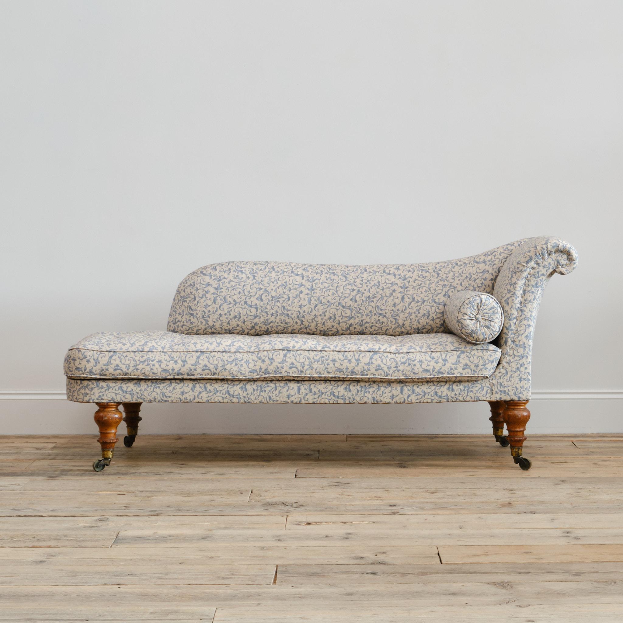 British Antique English Regency chaise longue Attr to Holland & Sons For Sale