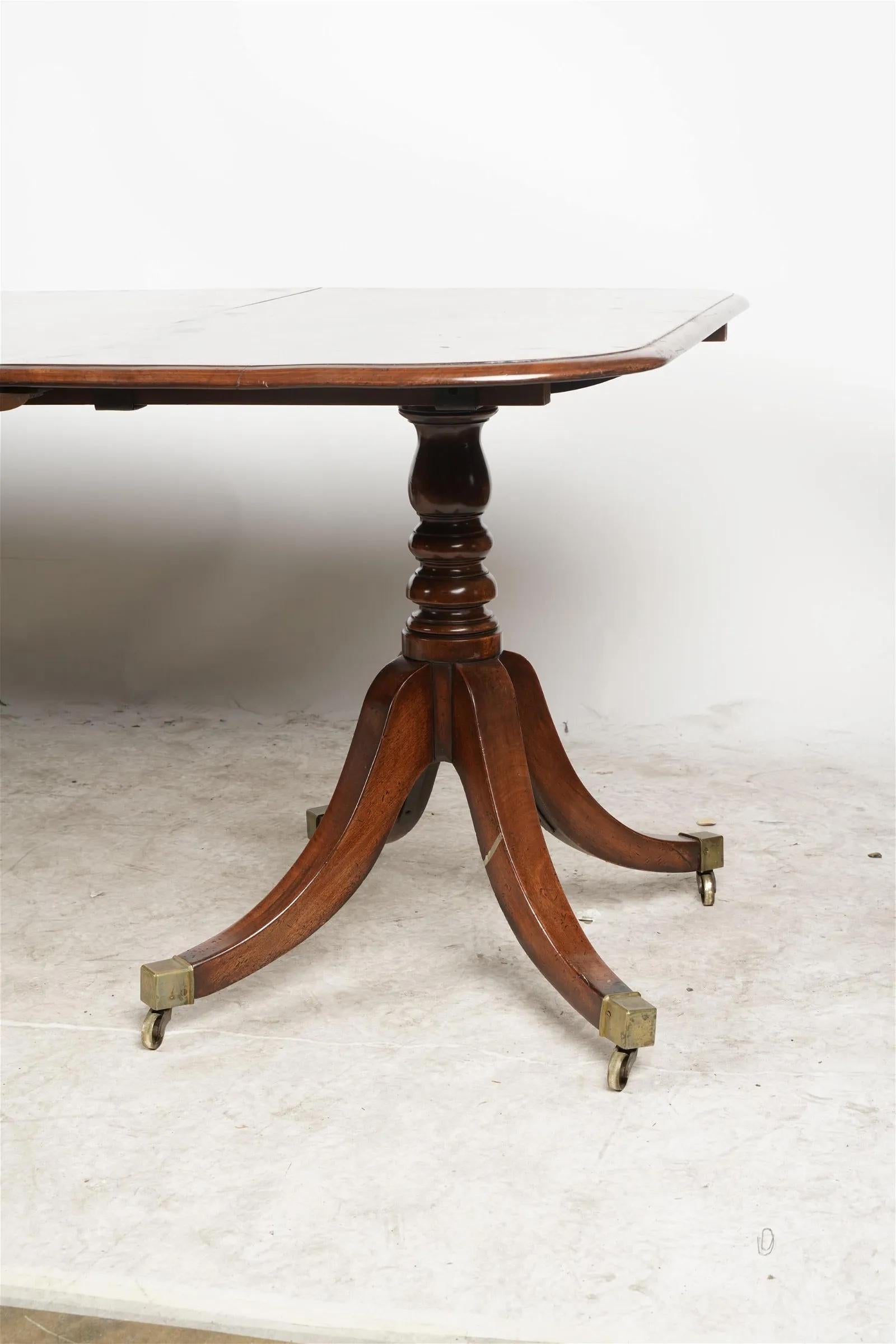 Hand-Carved Antique English Regency Double Pedestal Mahogany Dining Table (AF1-094) For Sale