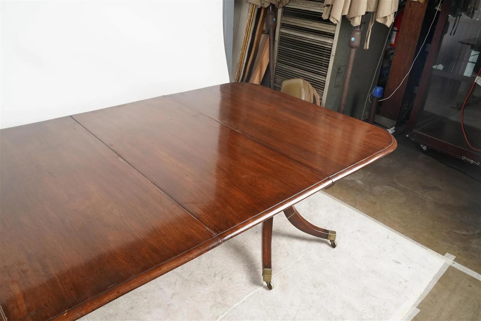 Antique English Regency Double Pedestal Mahogany Dining Table (AF1-094) For Sale 2