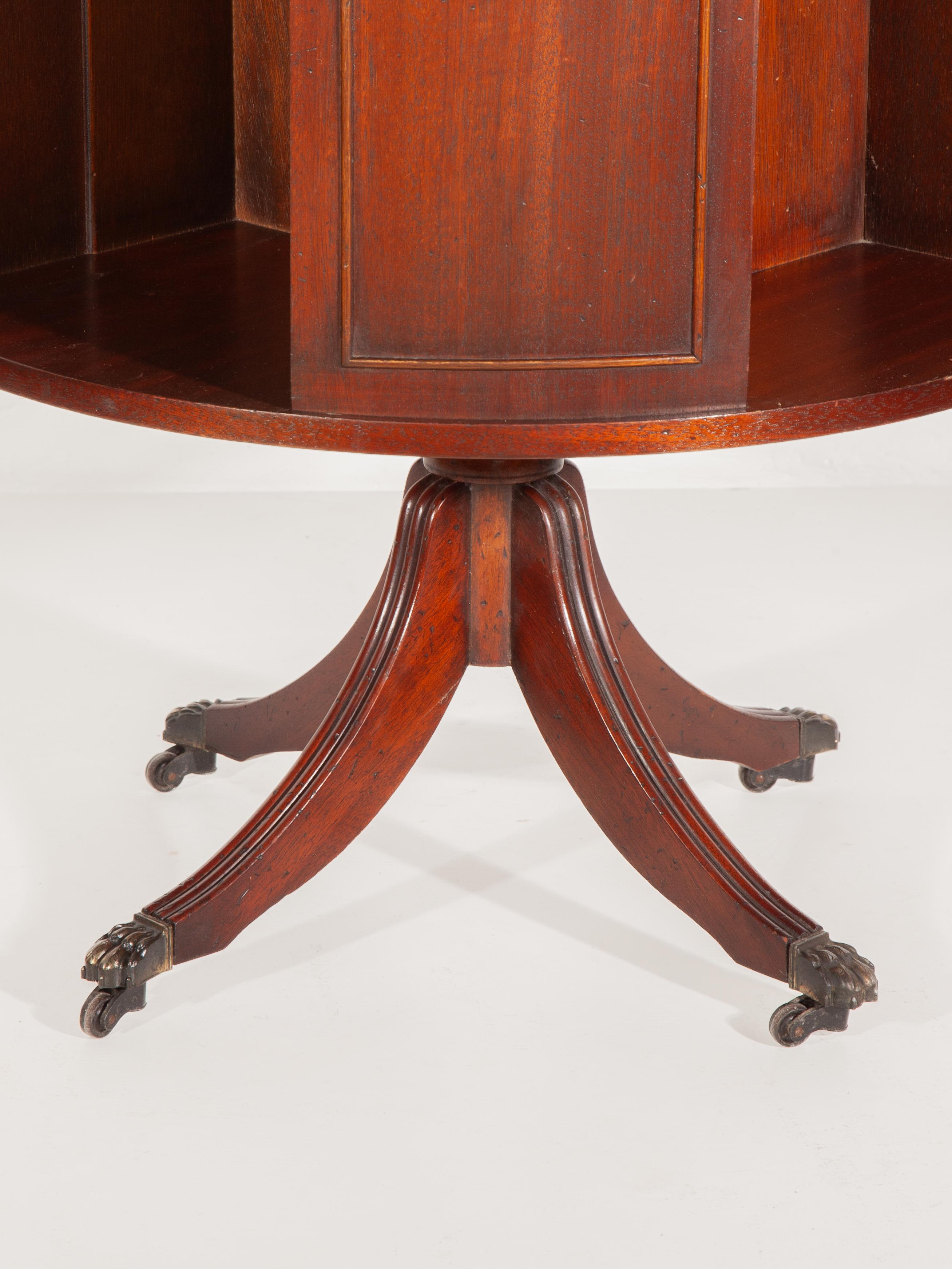Antique English Regency Drum Table, Bar or Book Display In Good Condition For Sale In Antwerp, BE