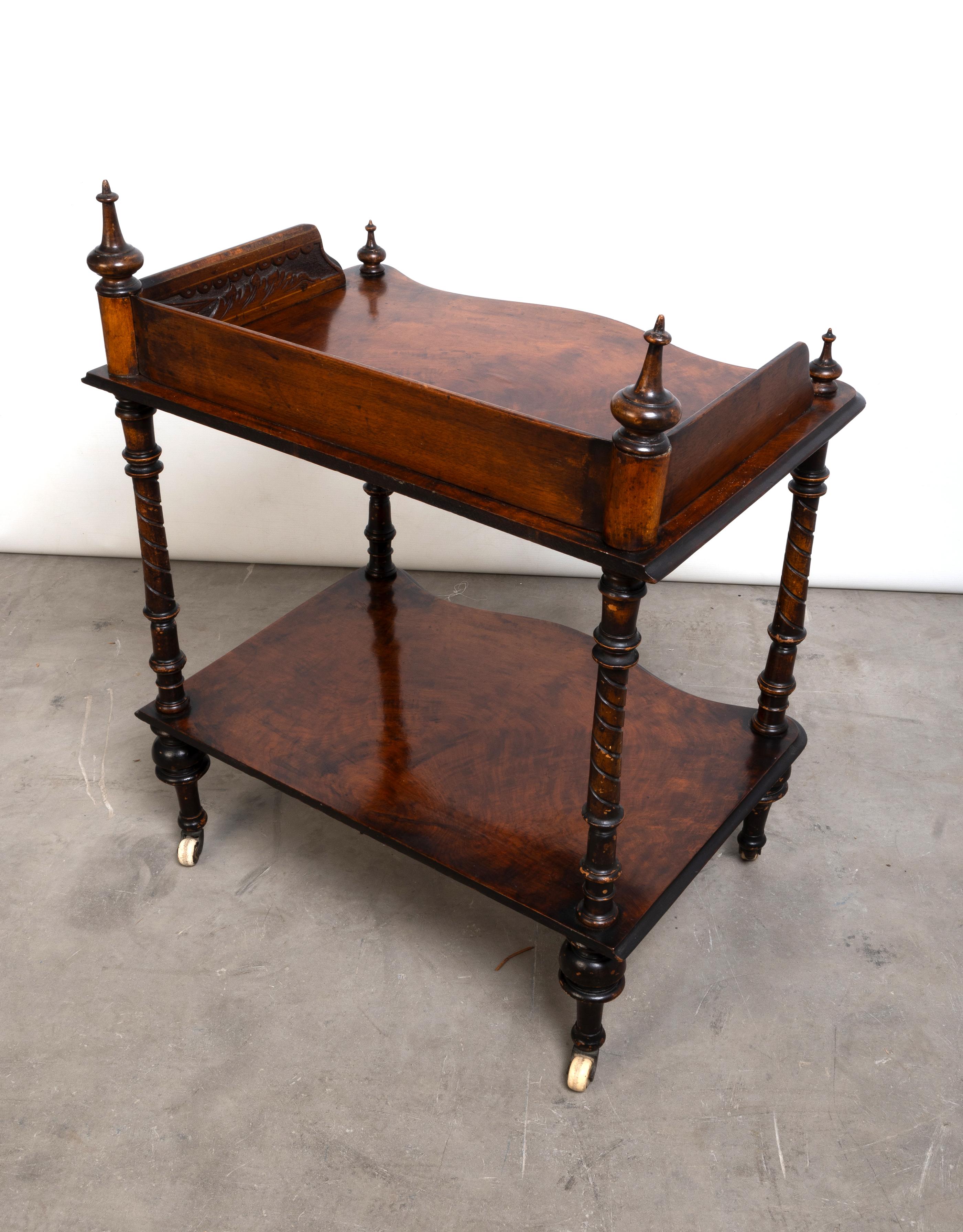 Antiguo expositor de nogal figurado de la Regencia inglesa C.1820 siglo XIX en venta