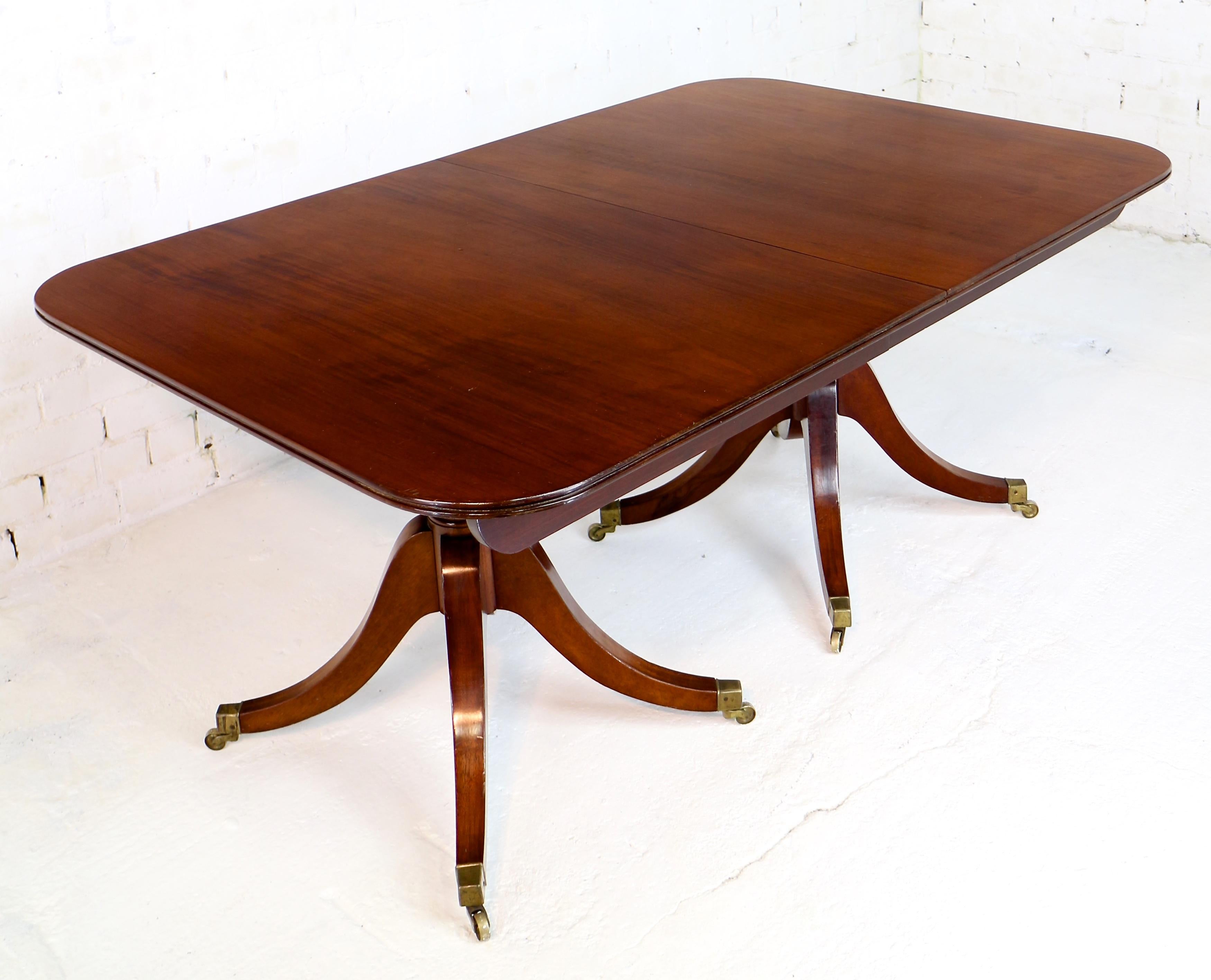 Antique English Regency & Later Solid Mahogany Extending Two Pillar Dining Table 8