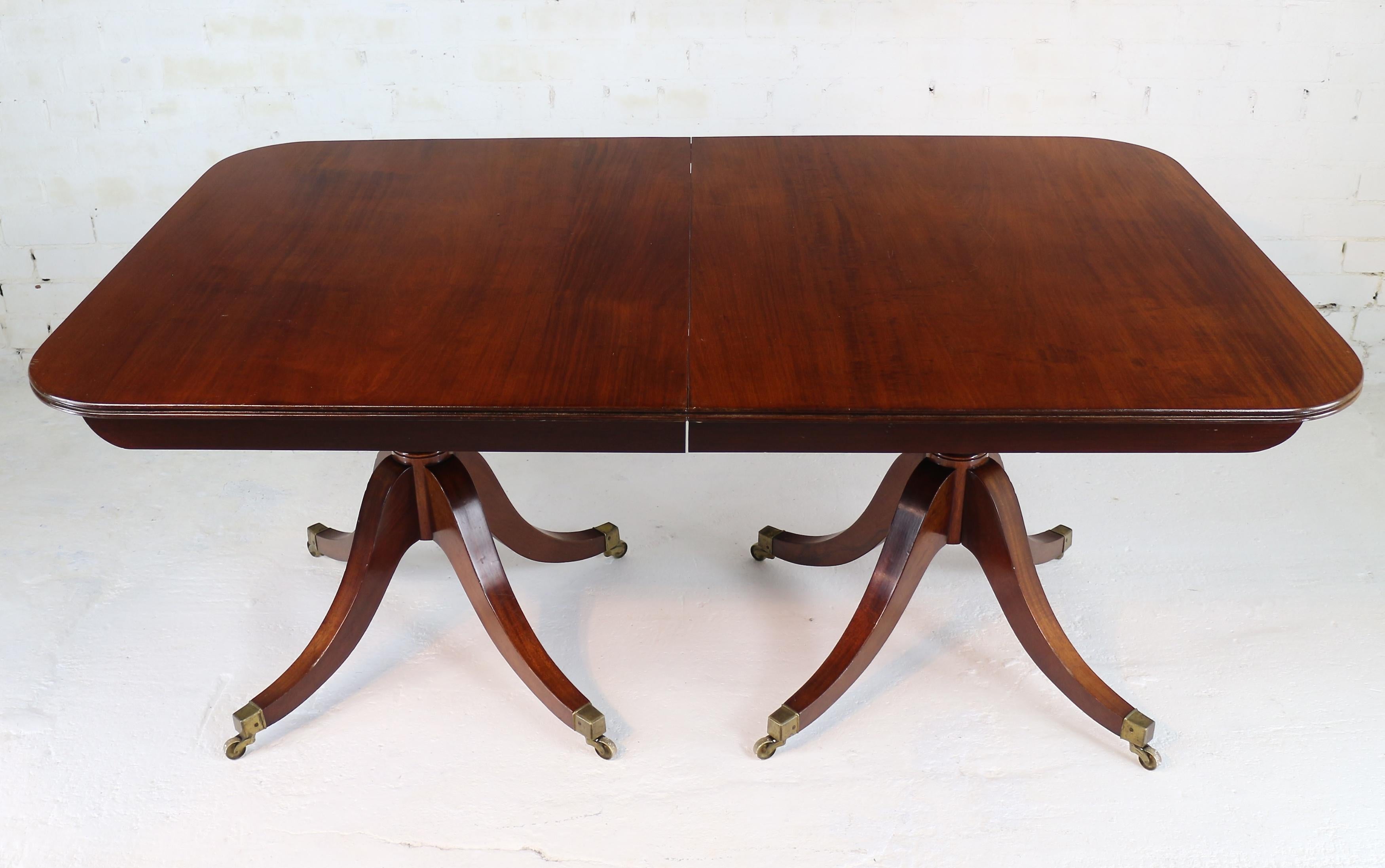 Antique English Regency & Later Solid Mahogany Extending Two Pillar Dining Table 9