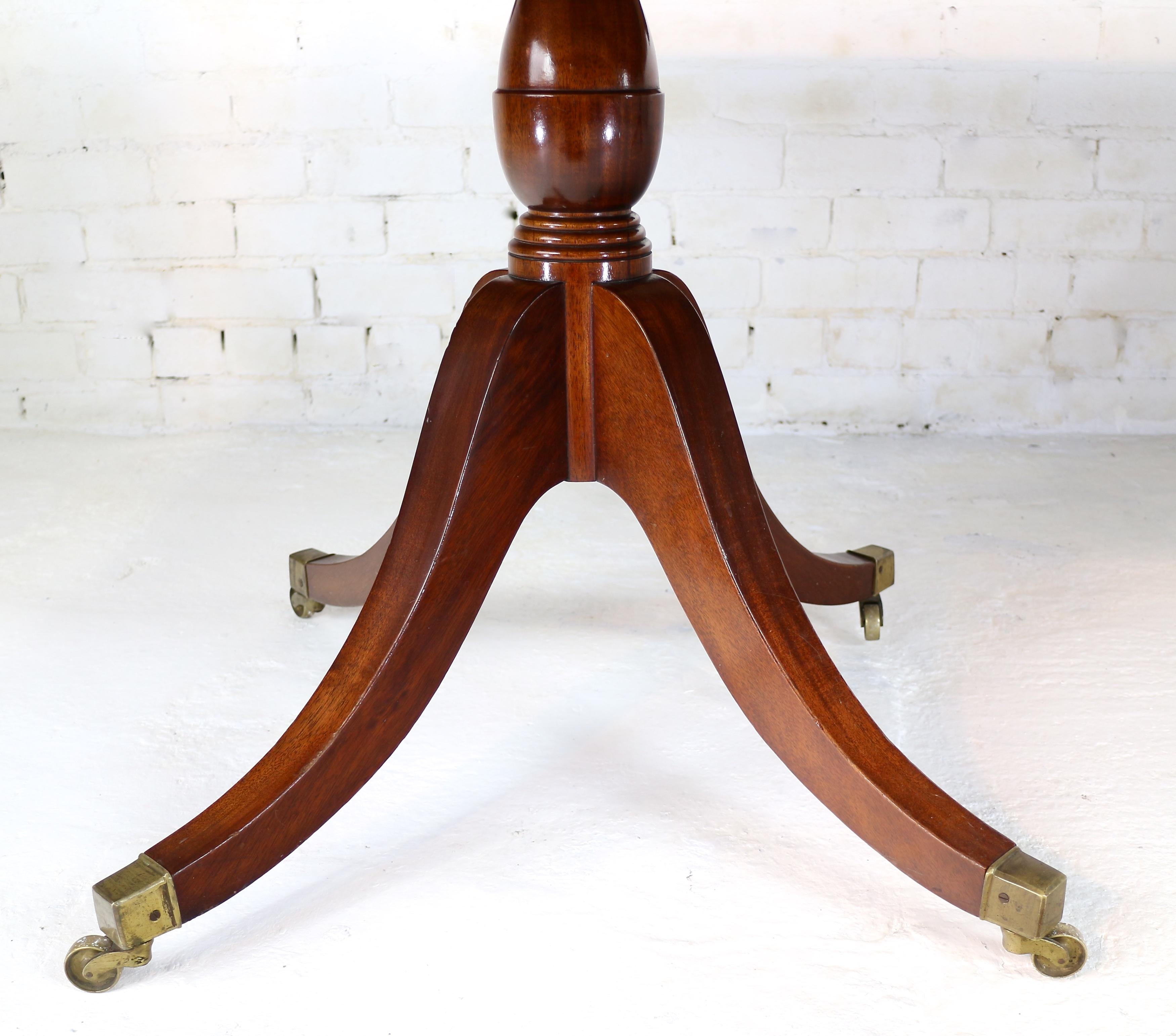 Antique English Regency & Later Solid Mahogany Extending Two Pillar Dining Table 12