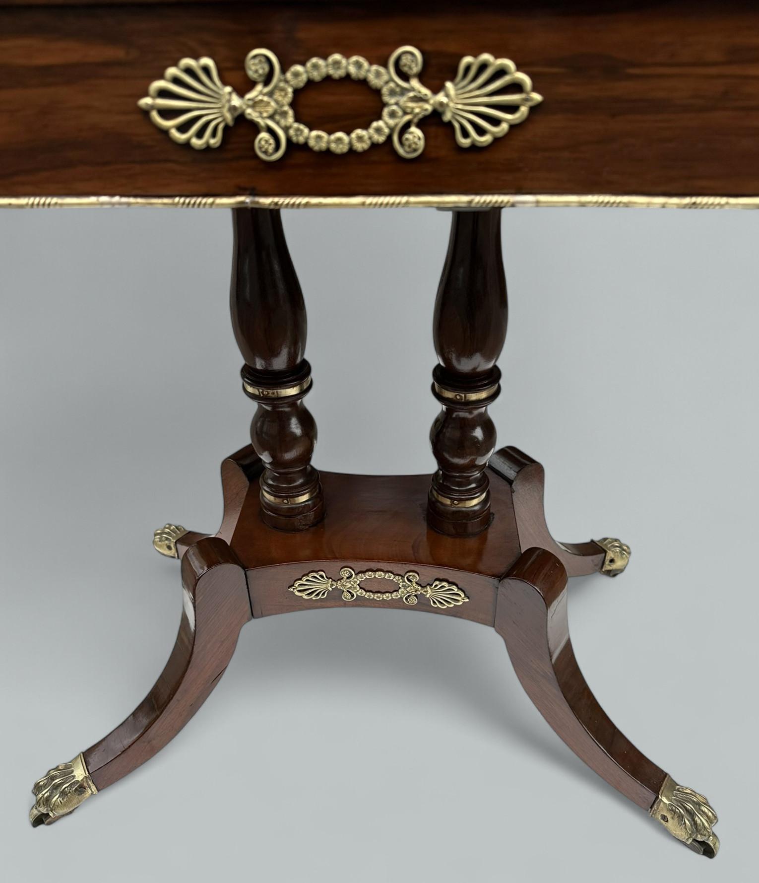 Antique English Regency Mahogany Fold-Over Games Card Tea Side Table 19Ct (Poliert) im Angebot