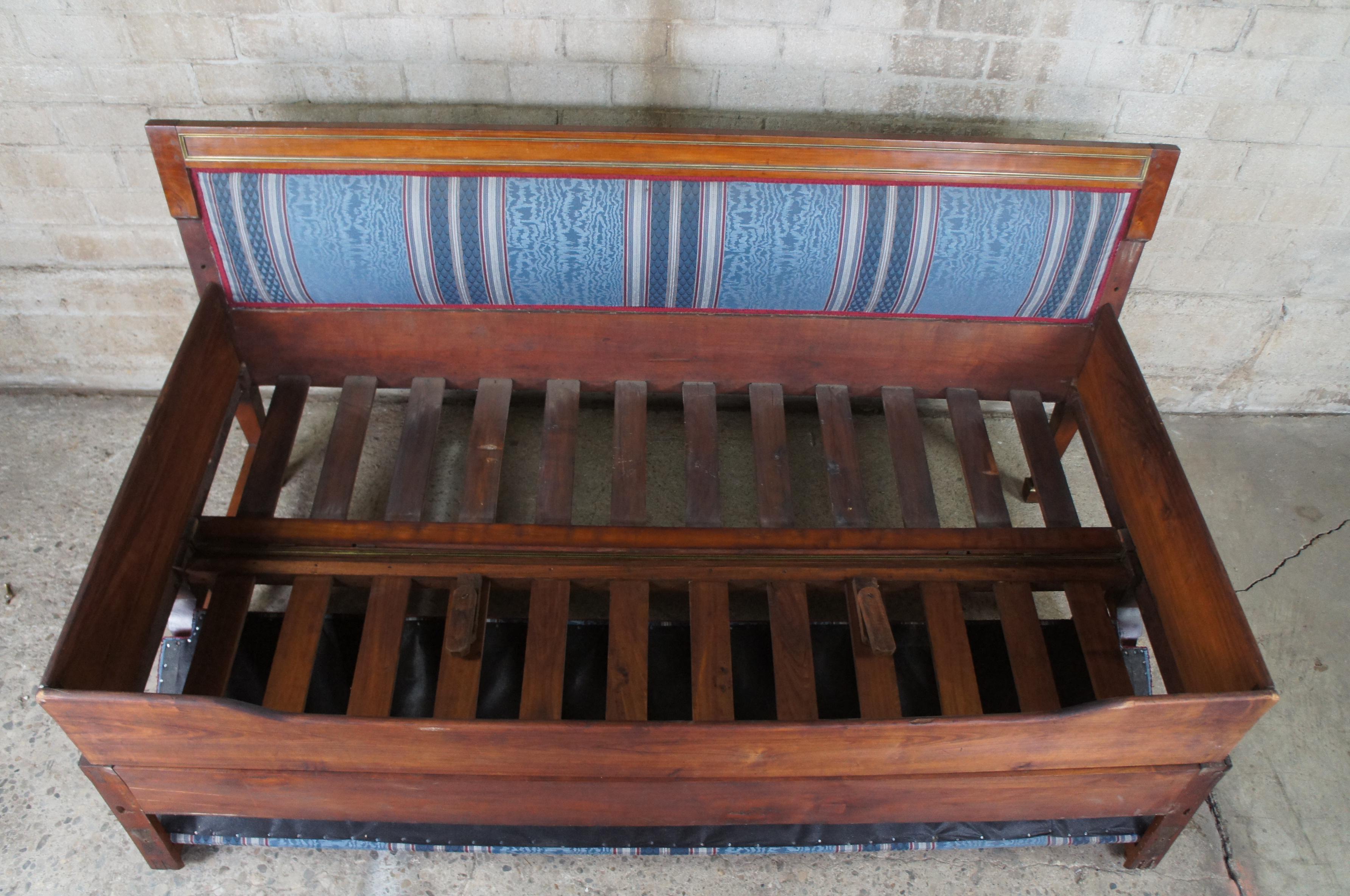 Antike englische Regency-Mahagoni- Folding Bench Loveseat Sleeper Sofa-Kampagne aus Mahagoni (Stoff) im Angebot
