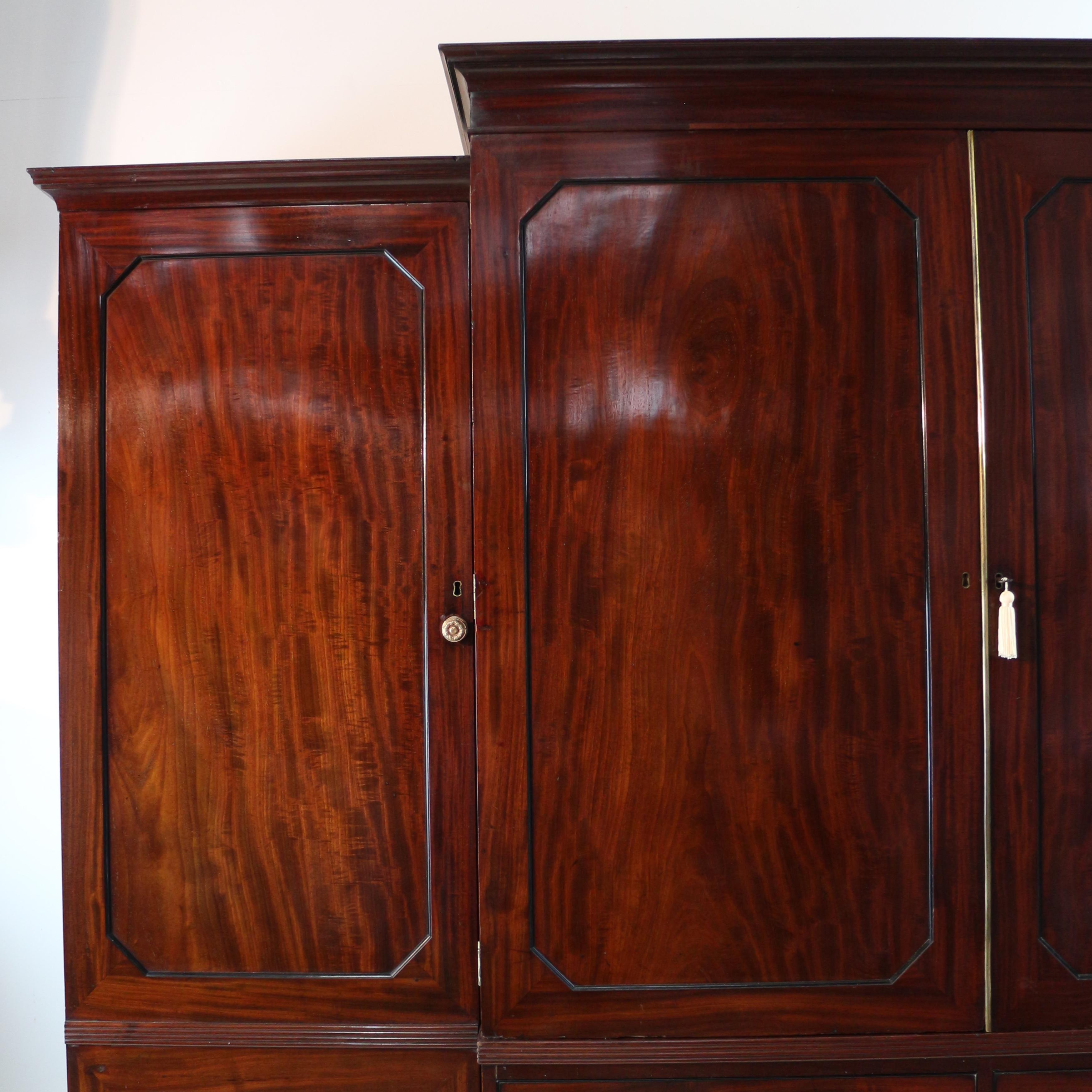 Early 19th Century Antique English Regency Mahogany Gentleman’s Breakfront Linen Press Wardrobe