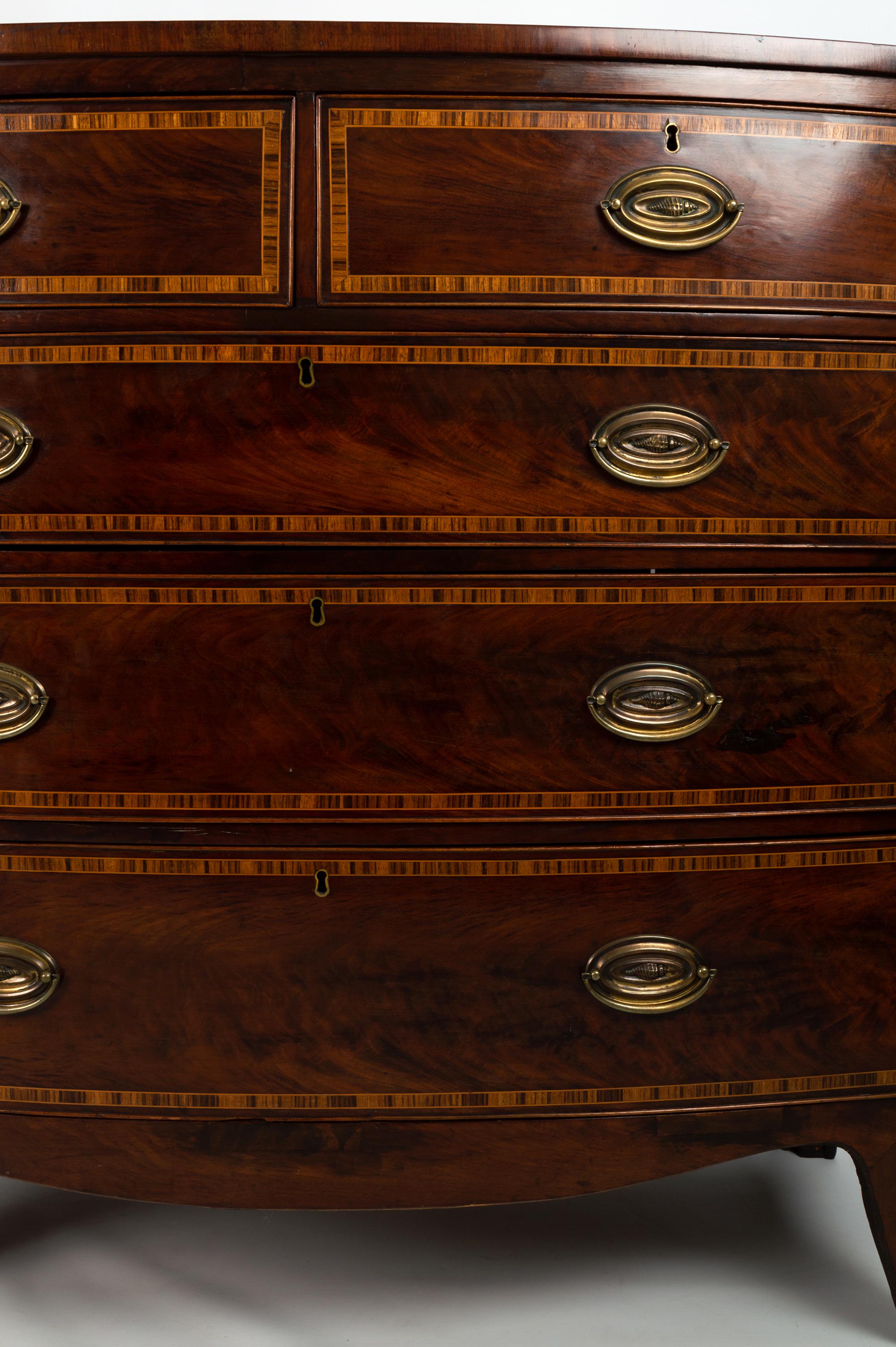 Antique English Regency Mahogany Inlaid Bow Front Chest Of Drawers C.1815 For Sale 6