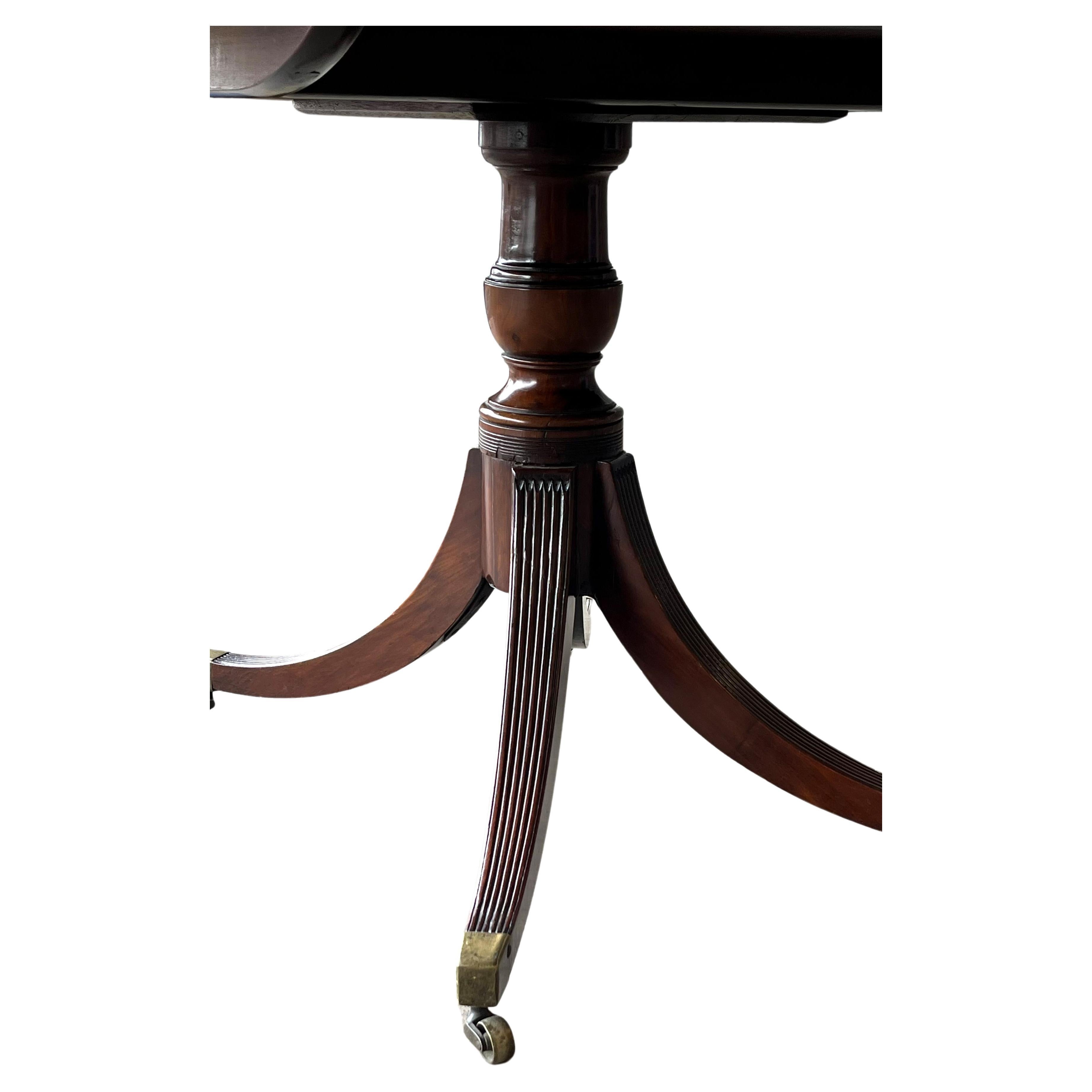 Boxwood Antique English Regency Mahogany Tilt Top Centre Table Breakfast Table C.1800 For Sale