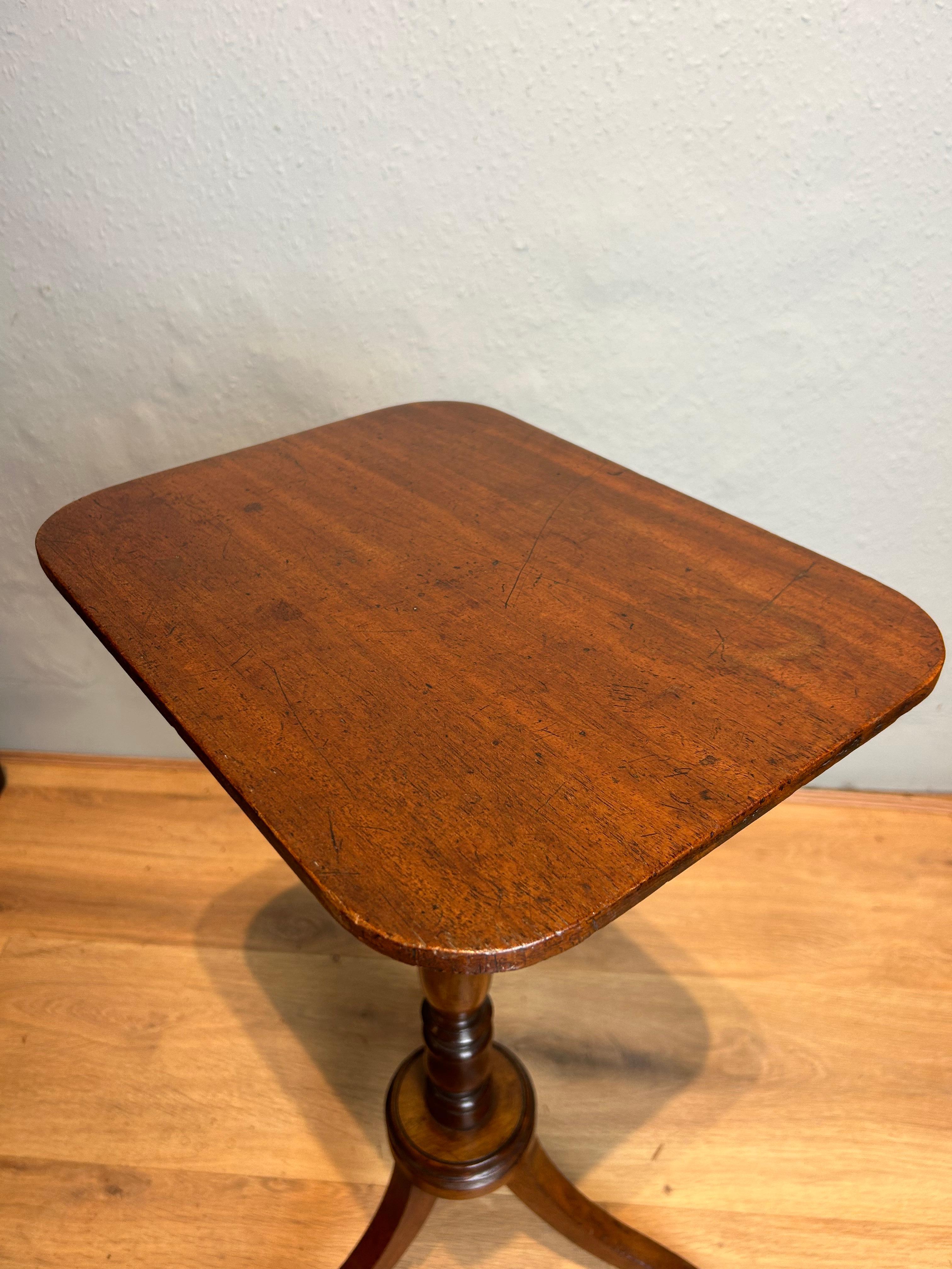 Hand-Carved Regency Mahogany Tripod Table  For Sale