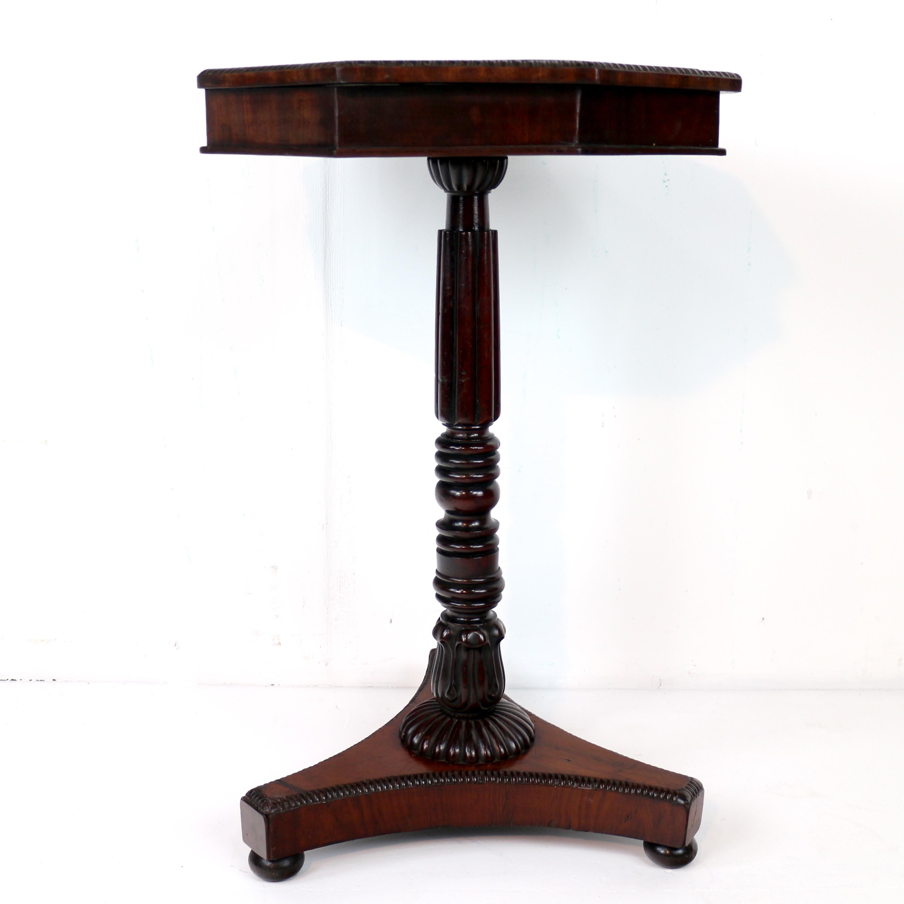 Hand-Crafted Antique English Regency Marble Specimen & Mahogany Table For Sale