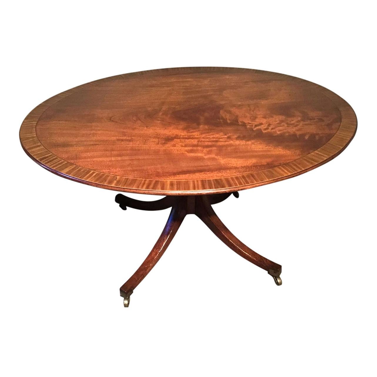 Antique English Regency Oval Mahogany and Satinwood Breakfast Table For Sale