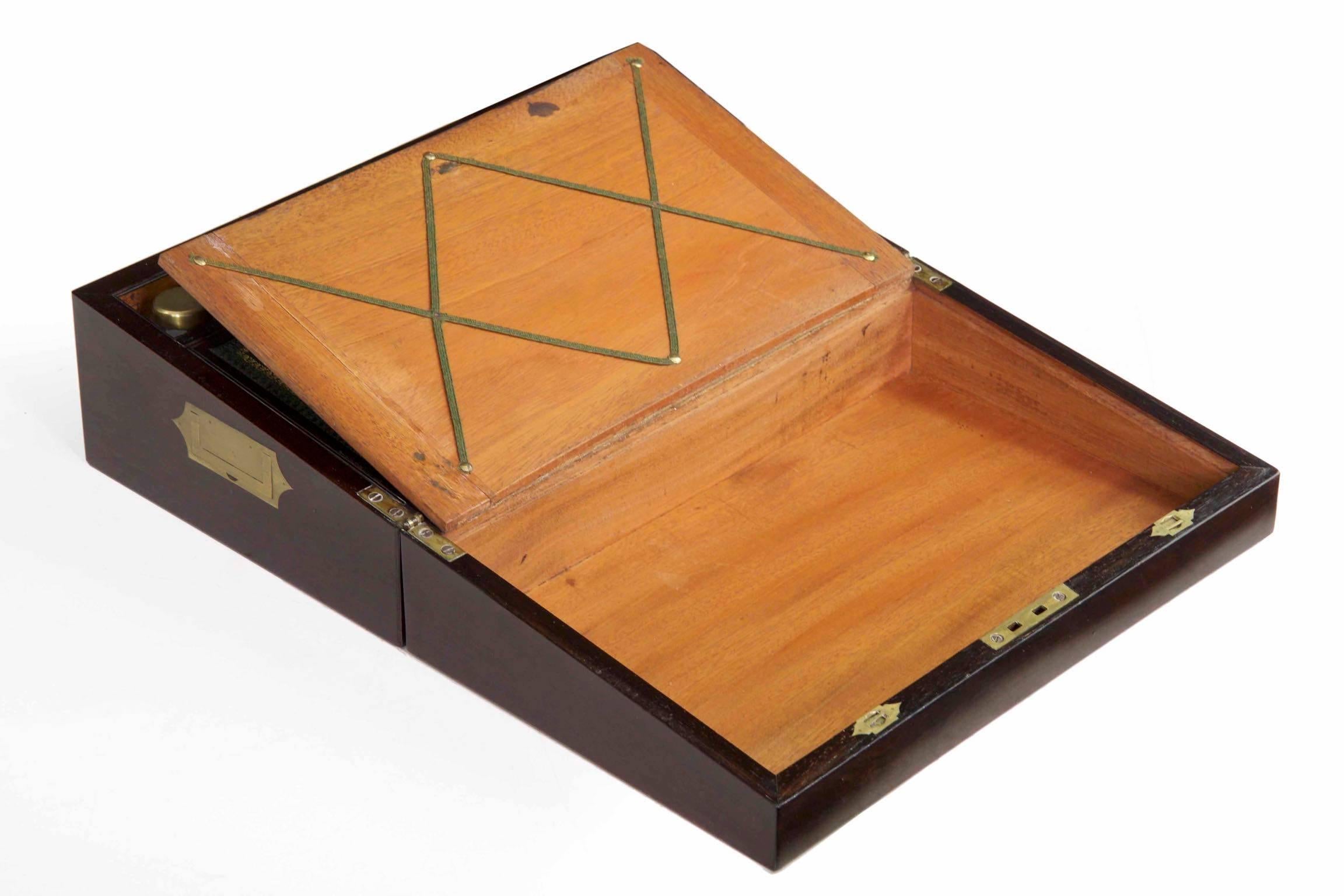 Antique English Regency Period Rosewood Lap Desk Writing Slope Box, circa 1830 In Good Condition In Shippensburg, PA