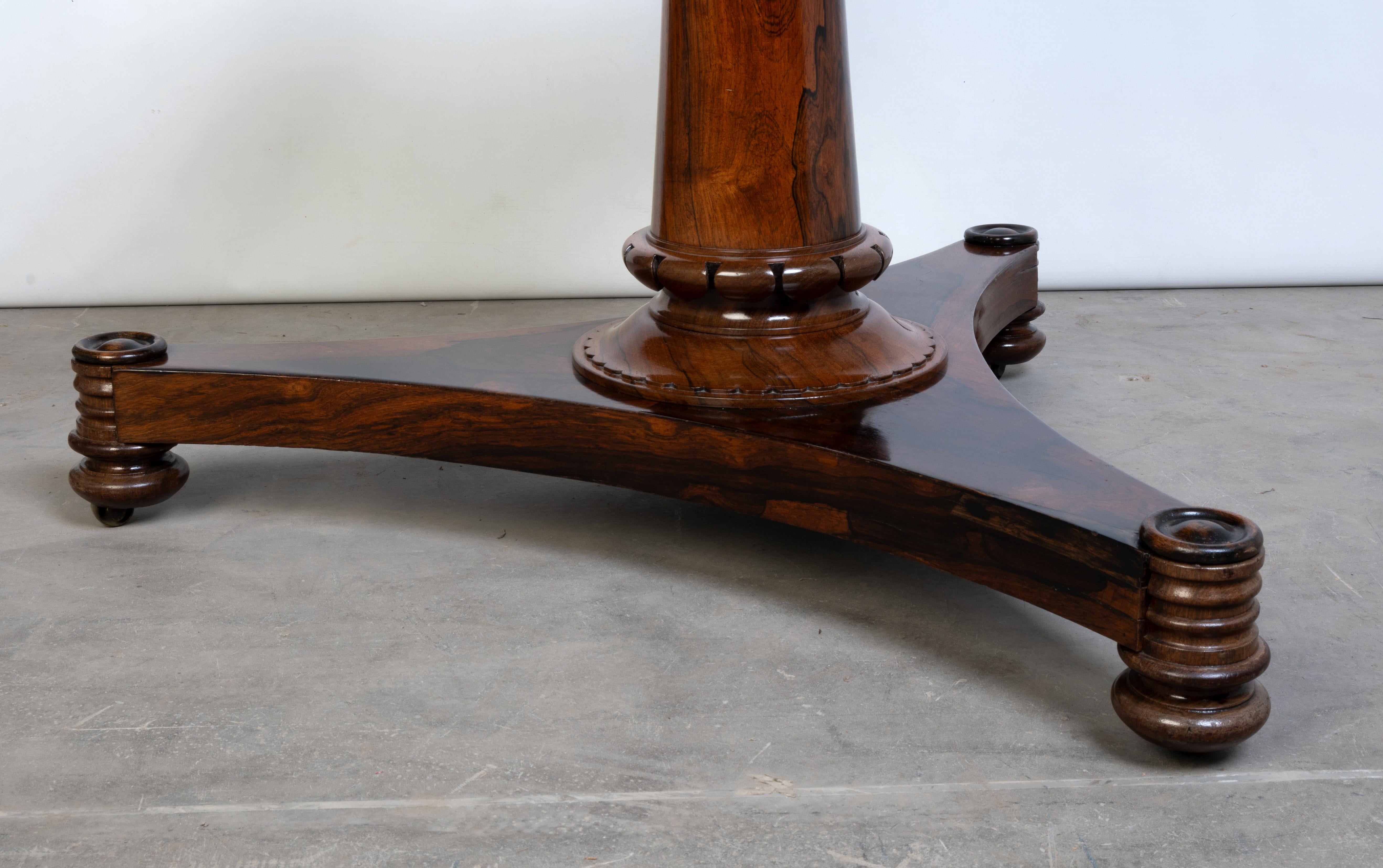 Antique English Regency Rosewood Tilt Top Centre Table C.1820 For Sale 13