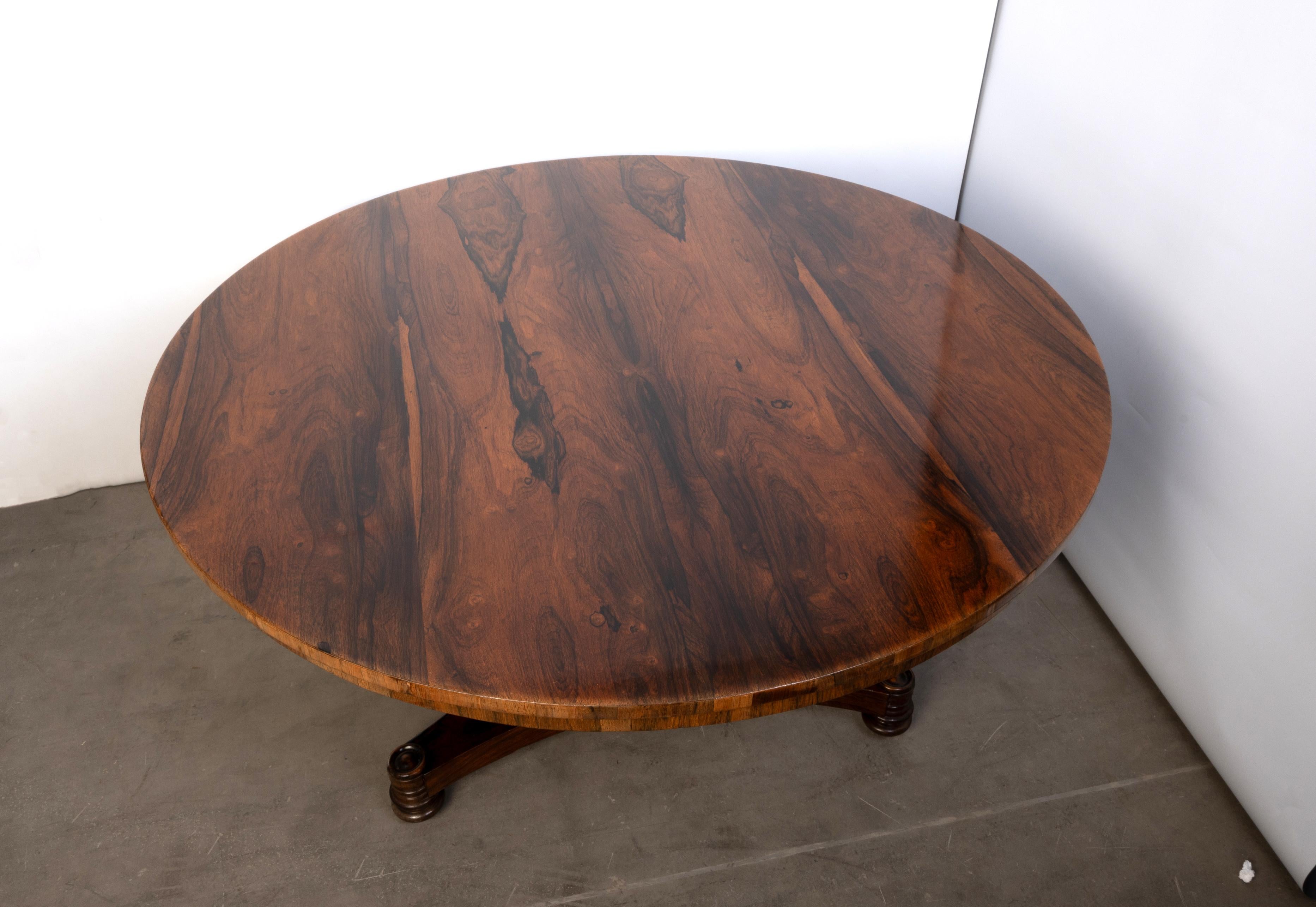 Antique English Regency Rosewood Tilt Top Centre Table C.1820 For Sale 2