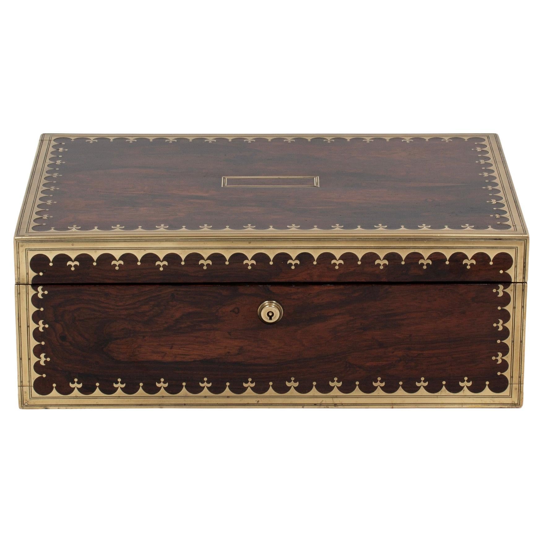 Caja de escritura inglesa antigua de palisandro de la Regencia David Edwards