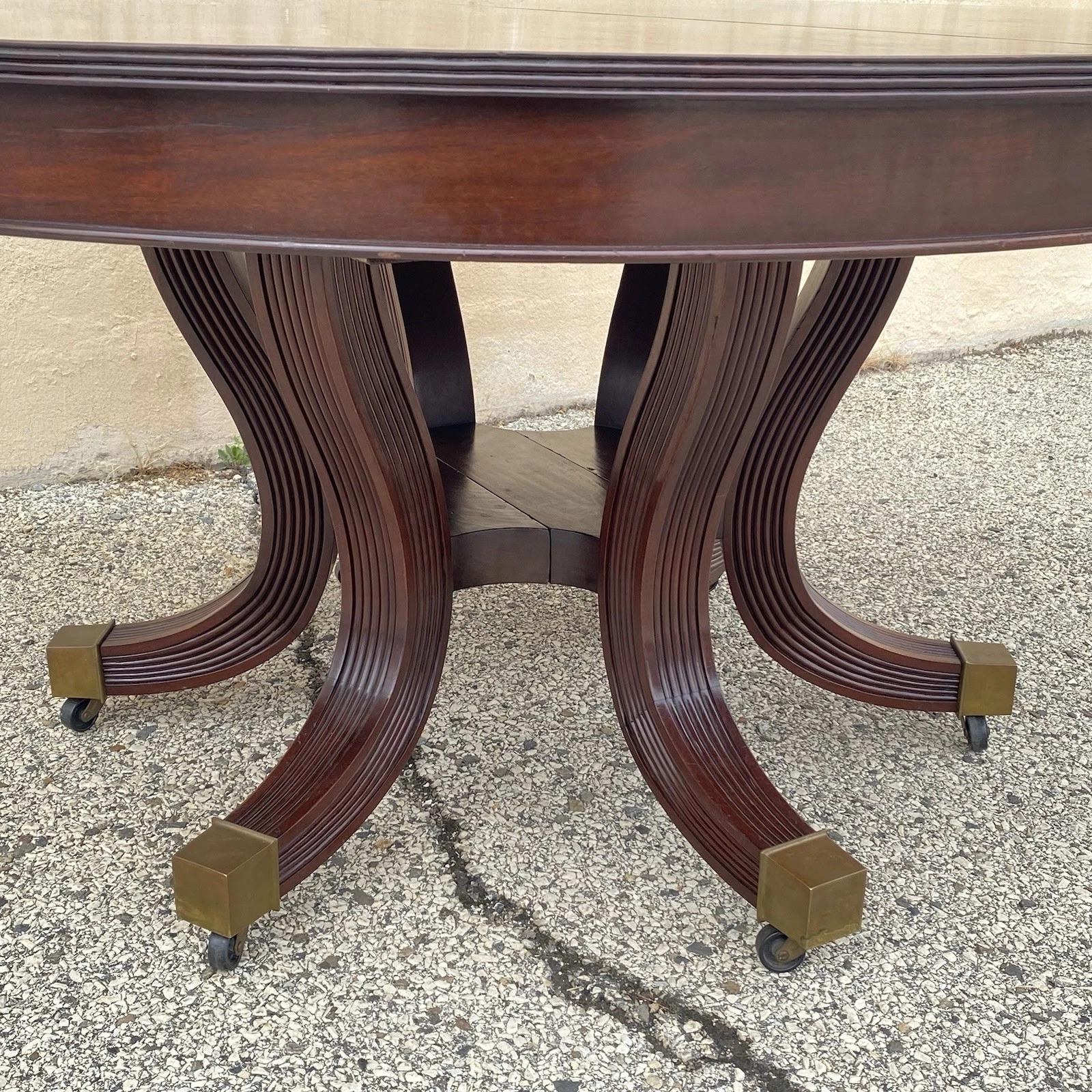 Unknown Antique English Regency Round Mahogany Extension Dining Banquet Table w 6 Leaves For Sale