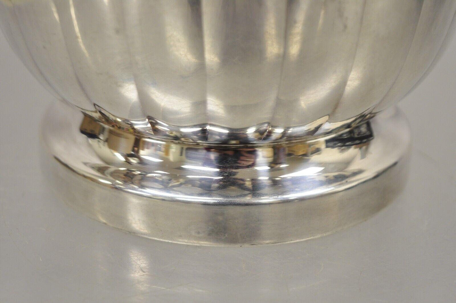 Antique English Regency Silver Plate Ice Bucket w/ Reticulating Hinge Lid Handle For Sale 3